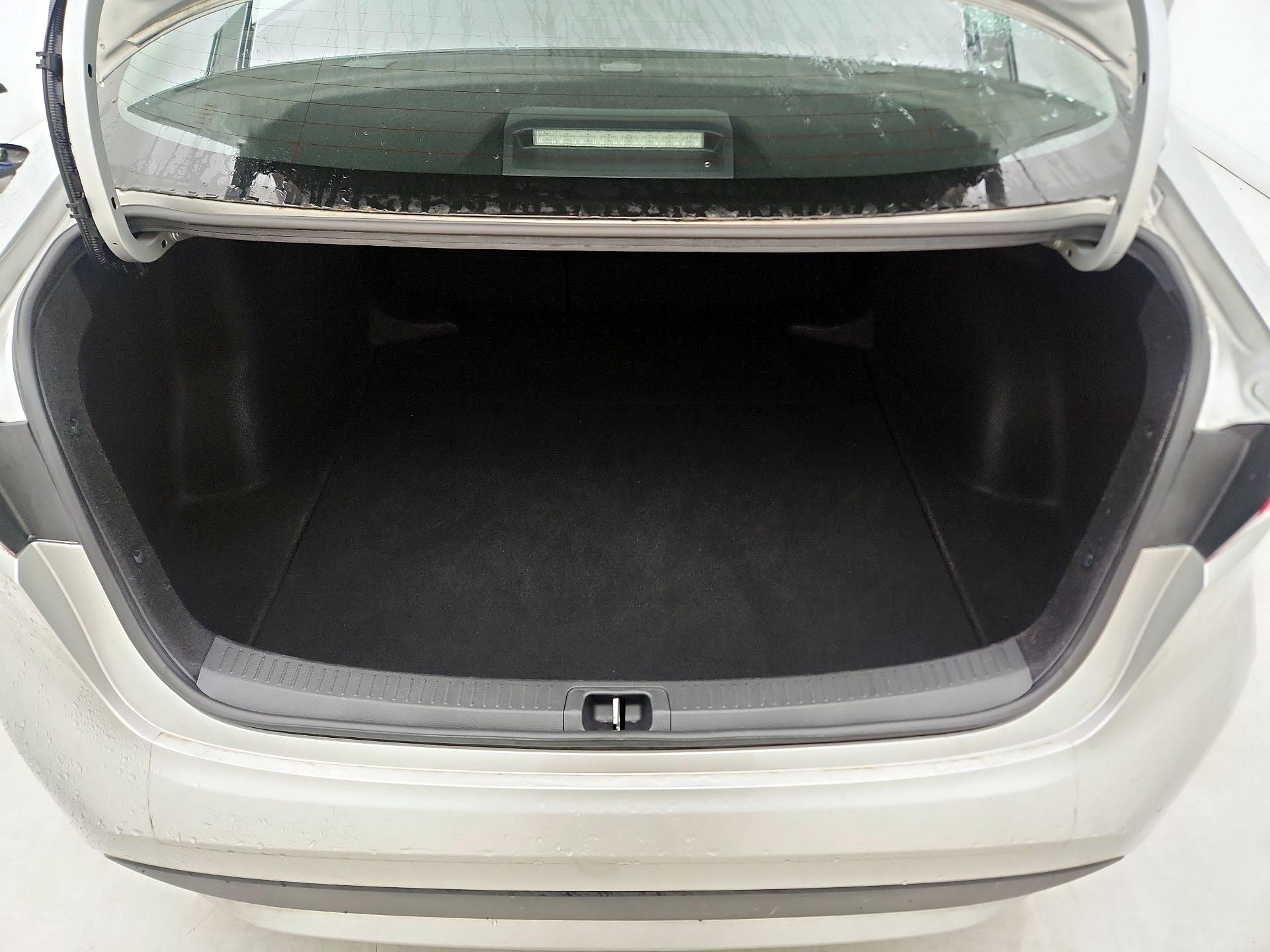 Thumbnail: 2021 Toyota Corolla - 19