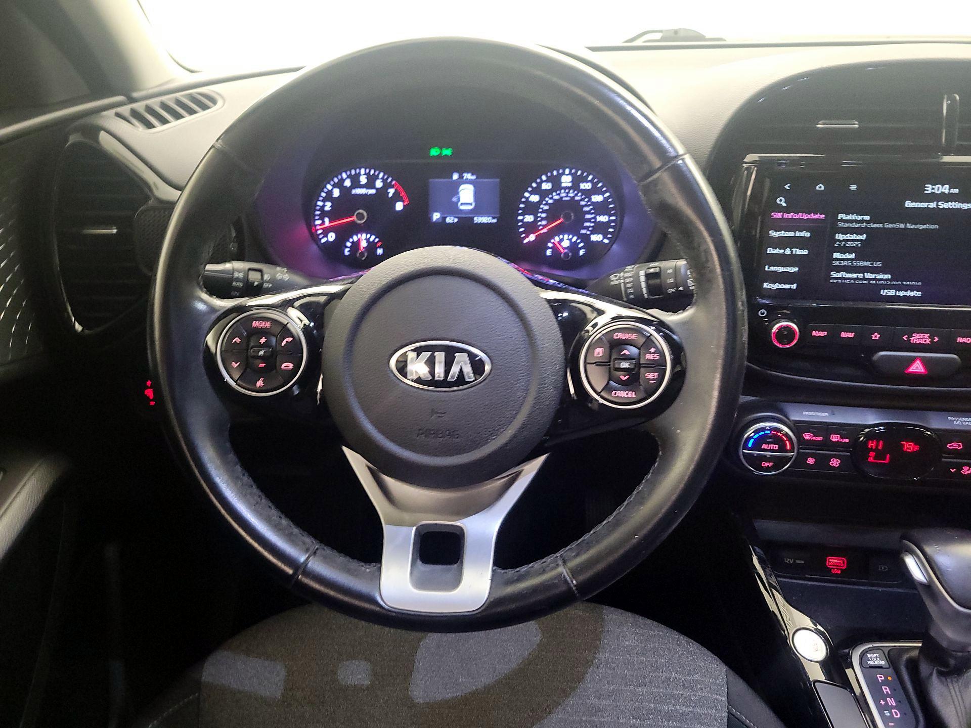 Thumbnail: 2021 Kia Soul - 10