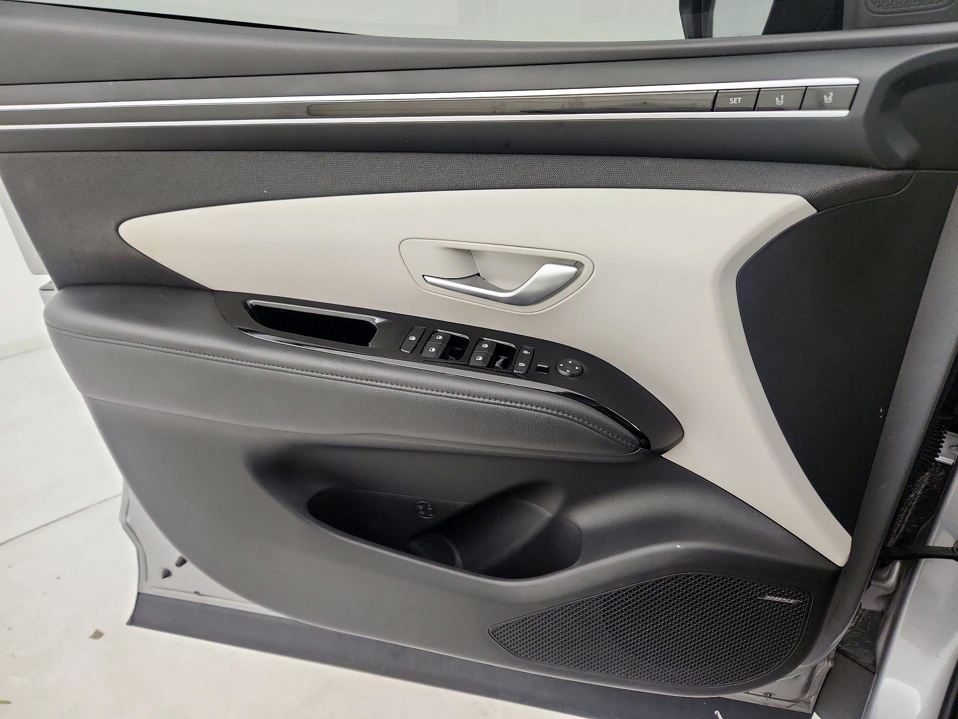 Thumbnail: 2022 Hyundai Tucson - 12