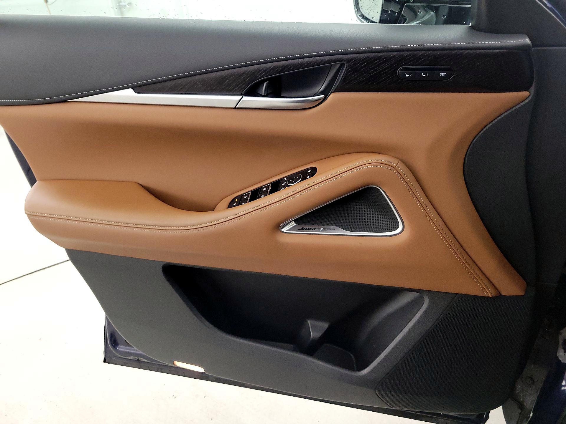 Thumbnail: 2022 INFINITI QX60 - 10
