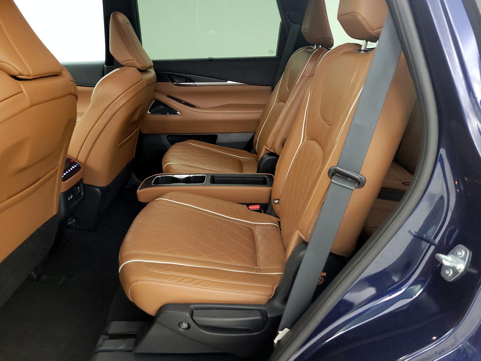 Thumbnail: 2022 INFINITI QX60 - 19