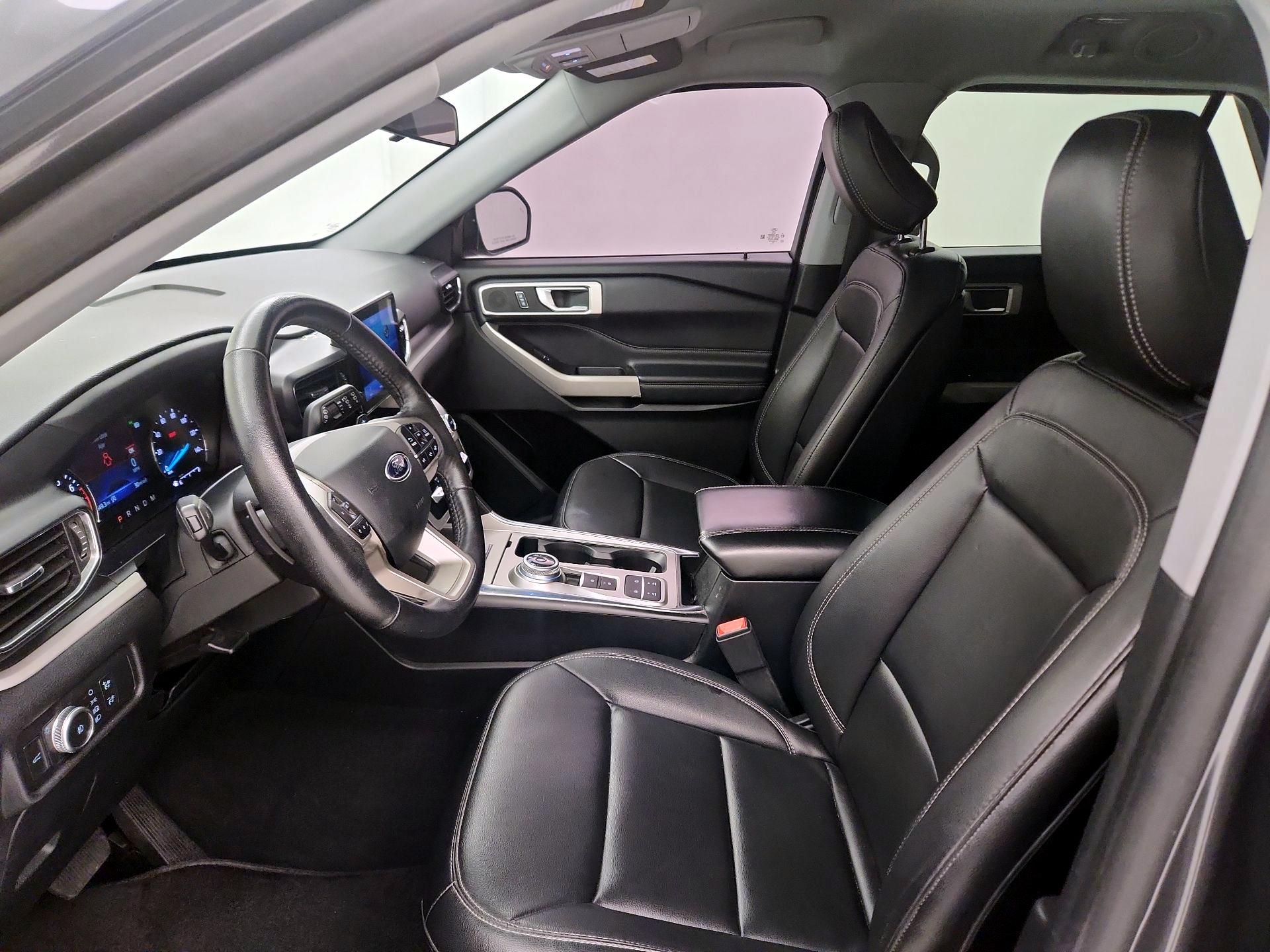 Thumbnail: 2020 Ford Explorer - 11