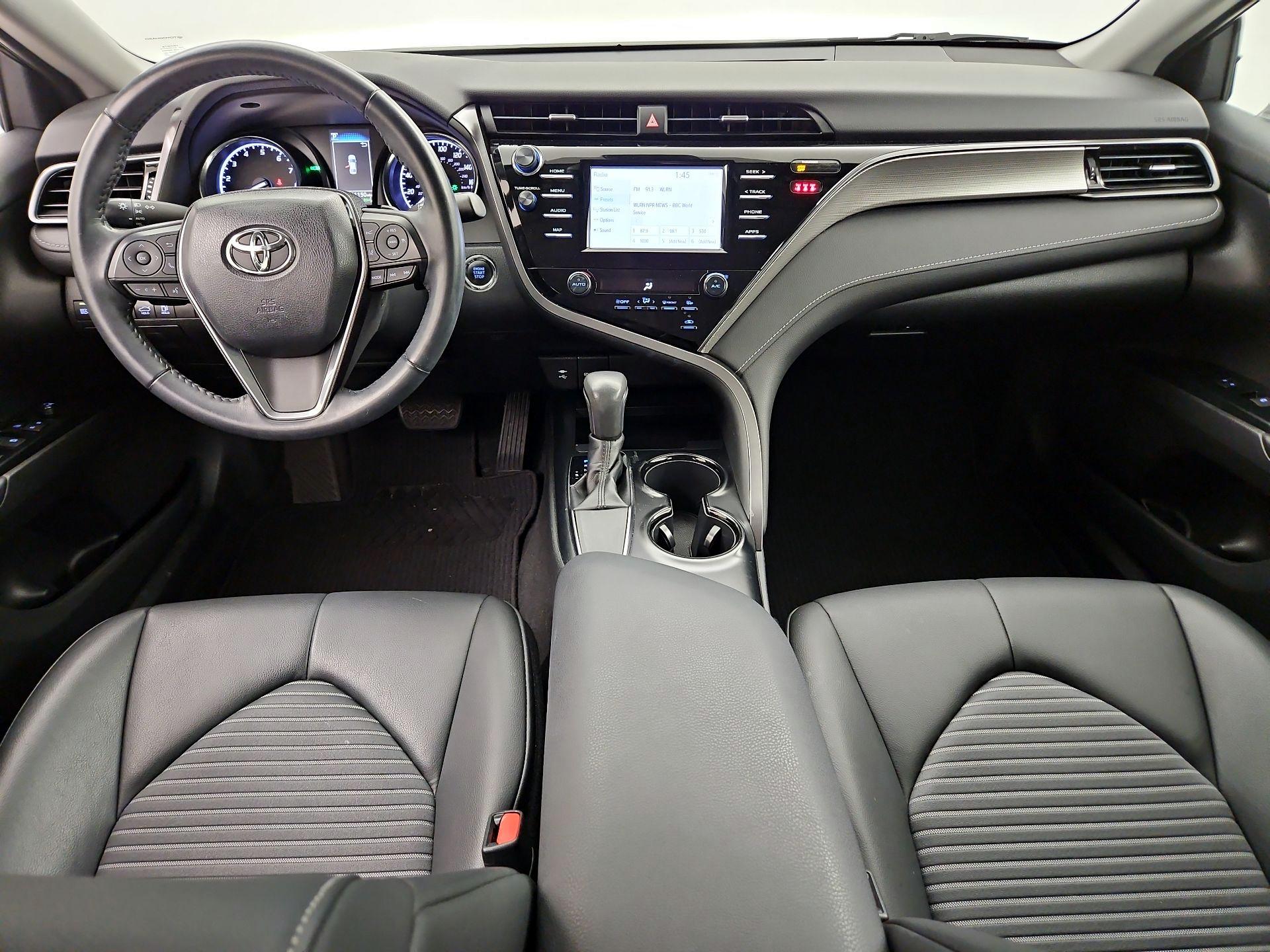 Thumbnail: 2019 Toyota Camry - 9