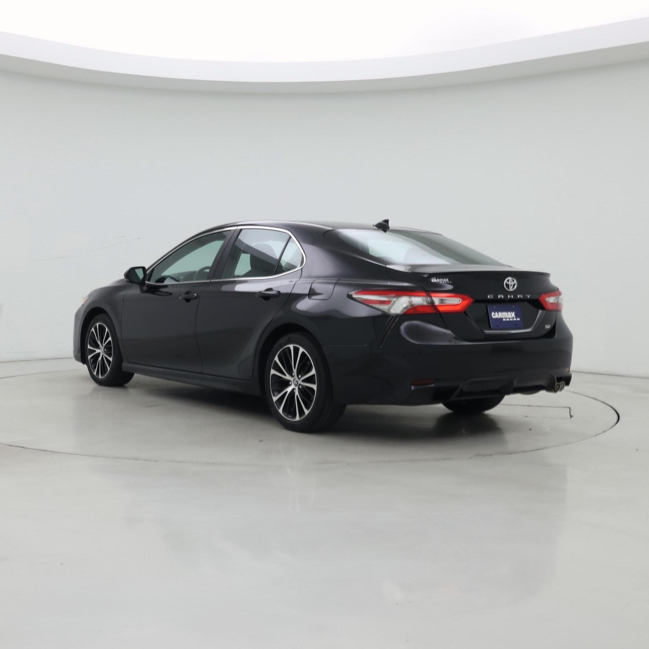 Thumbnail: 2019 Toyota Camry - 2
