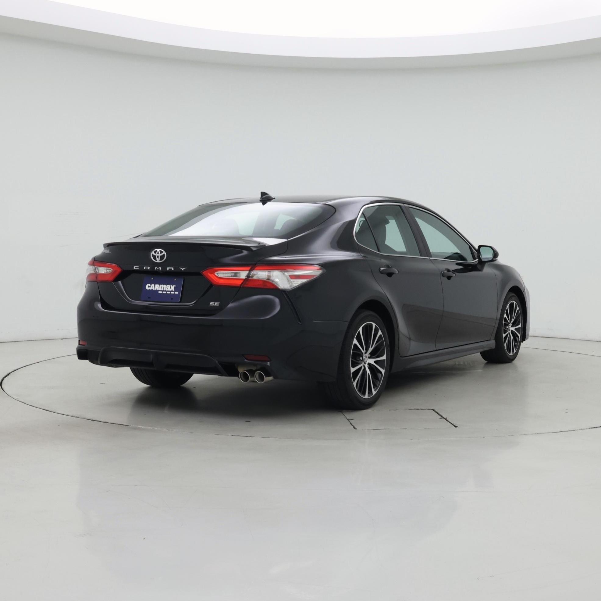 Thumbnail: 2019 Toyota Camry - 8
