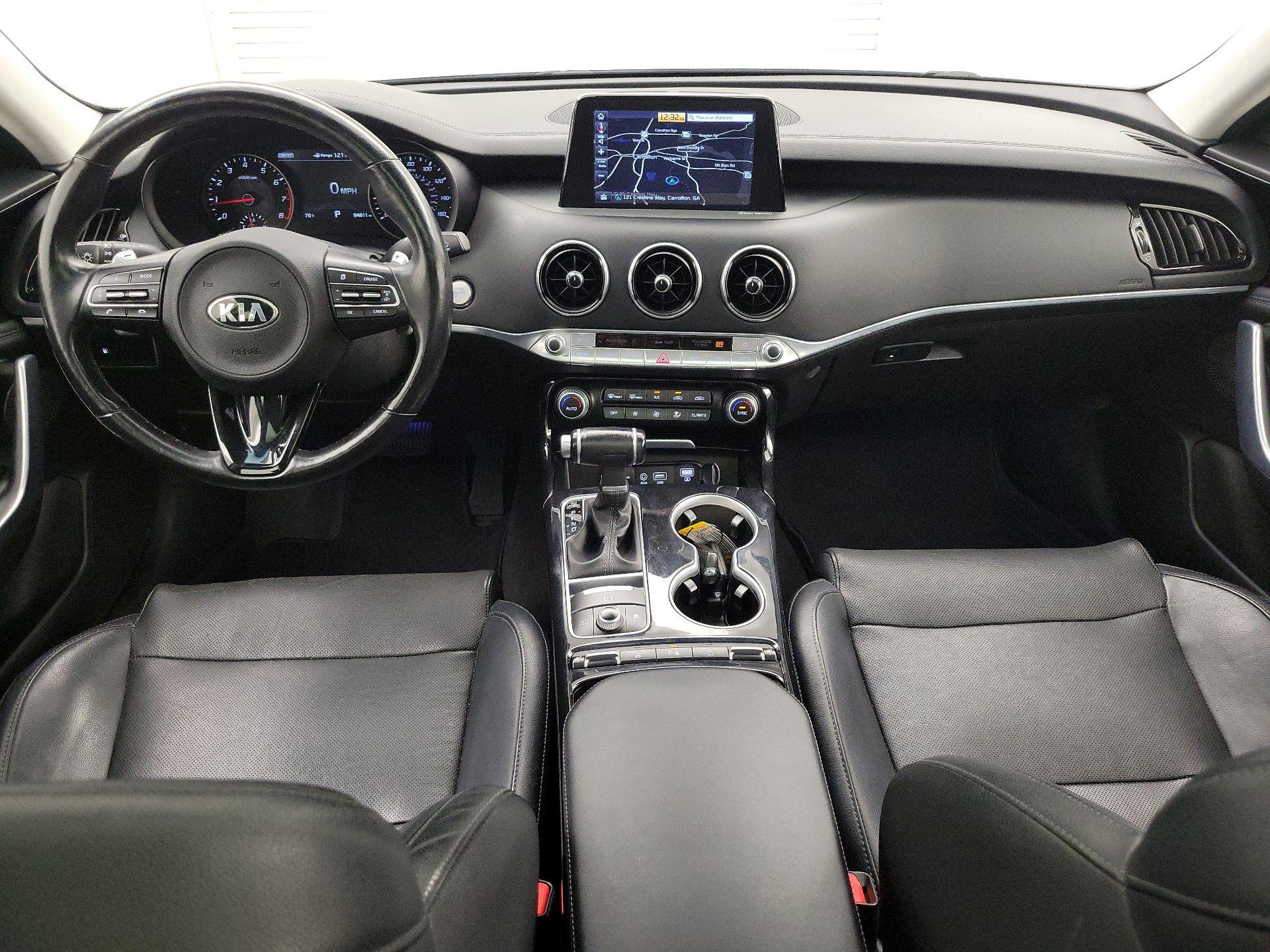Thumbnail: 2018 Kia Stinger - 9
