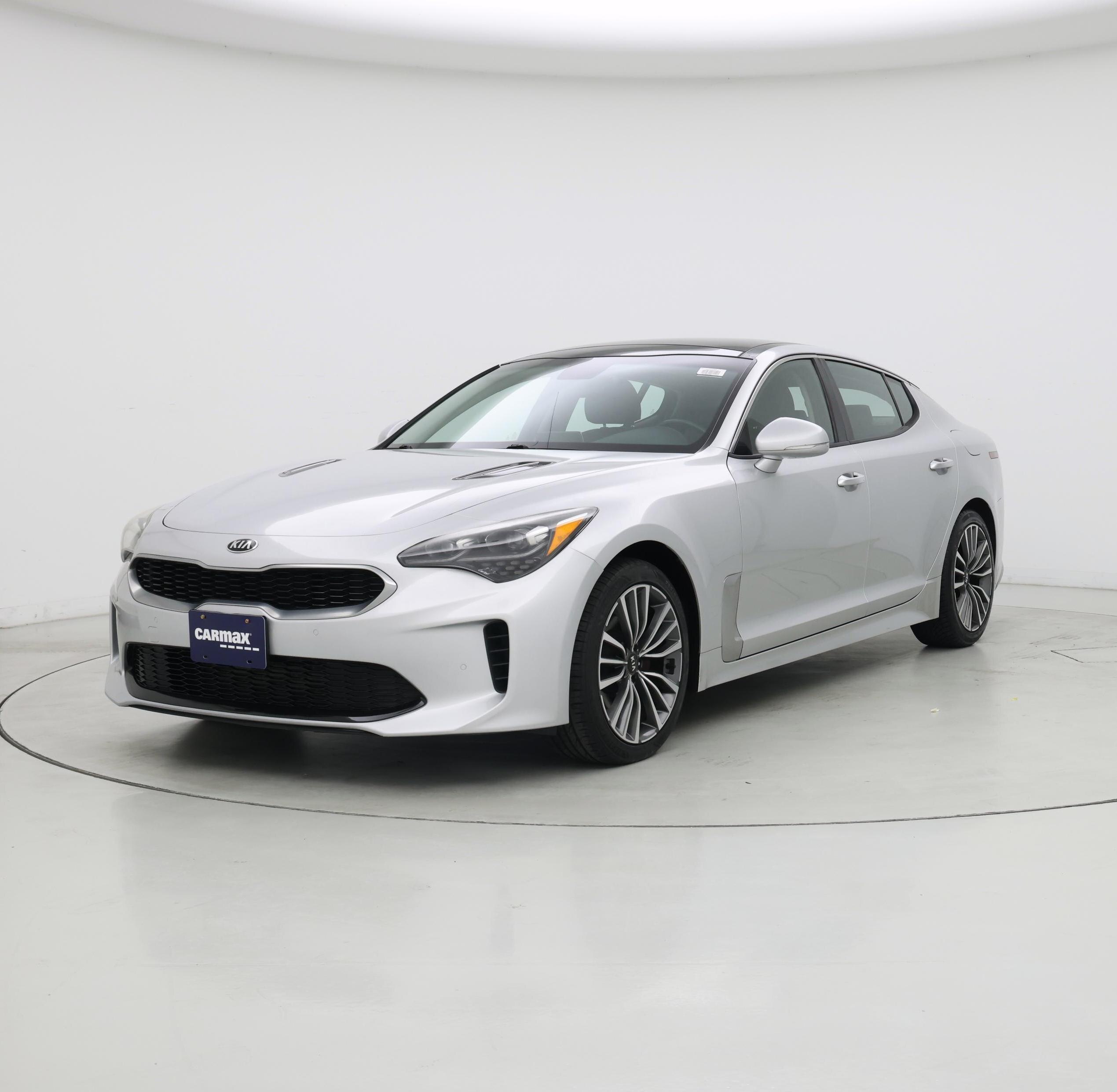 Thumbnail: 2018 Kia Stinger - 4