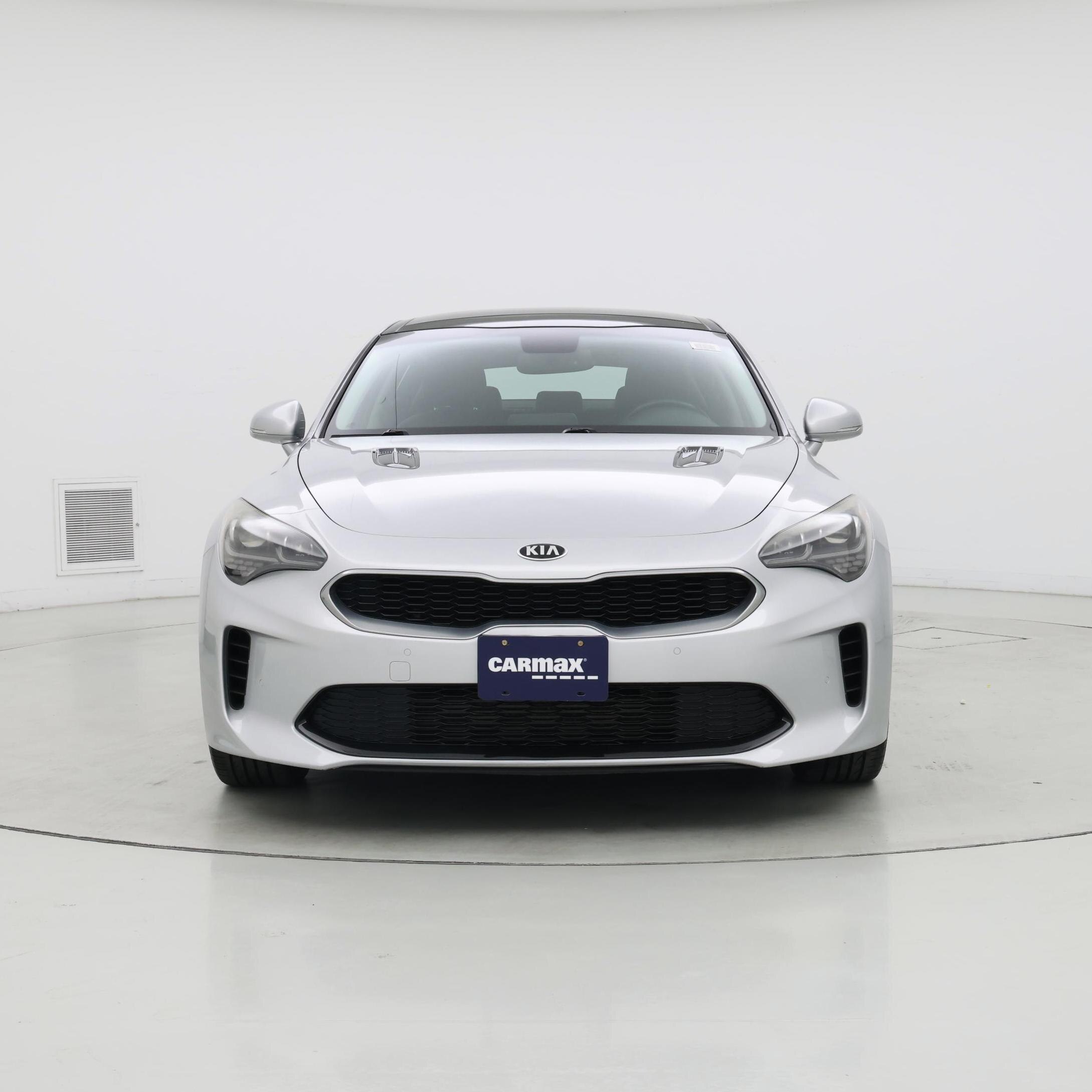 Thumbnail: 2018 Kia Stinger - 5