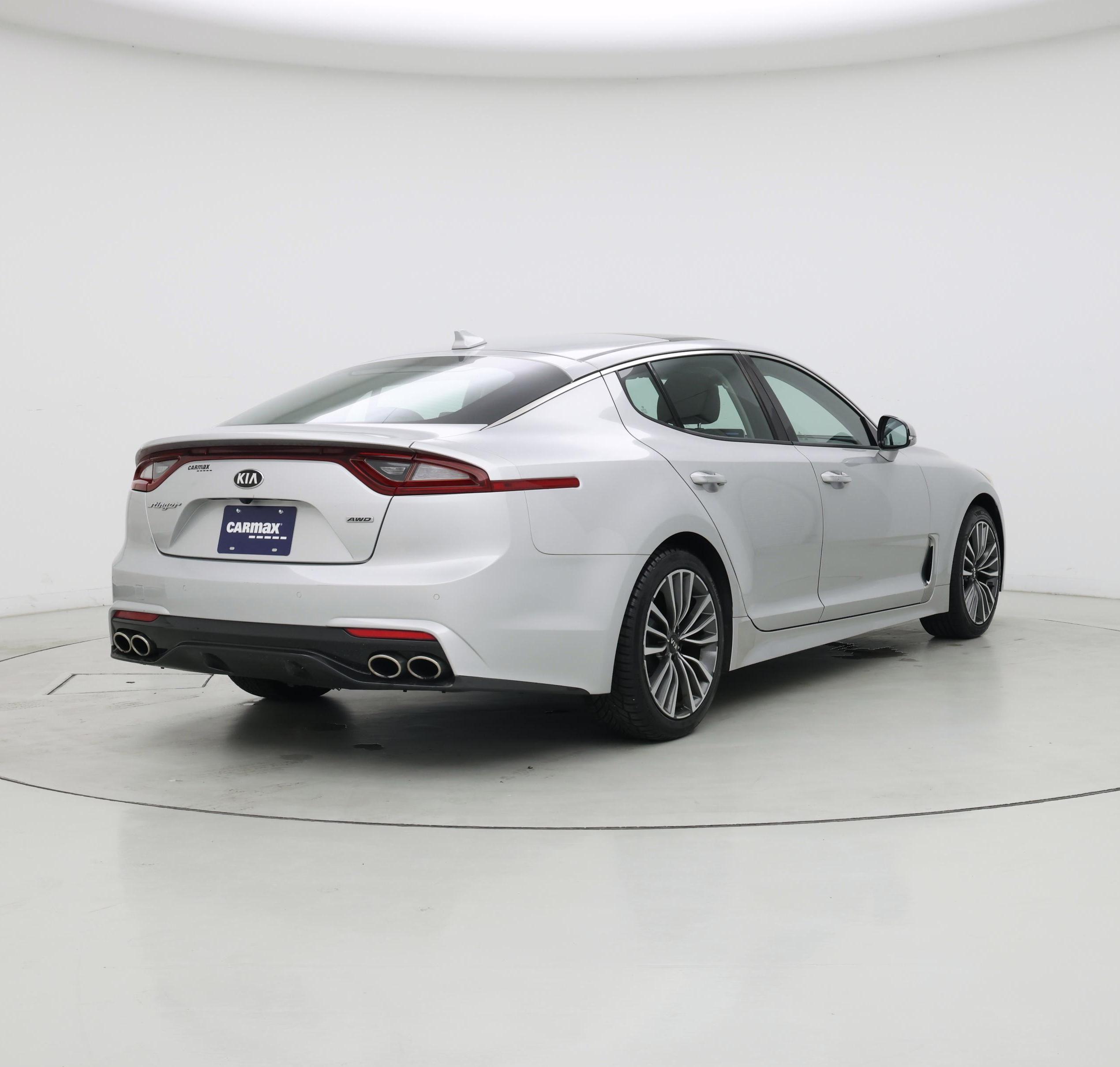 Thumbnail: 2018 Kia Stinger - 8