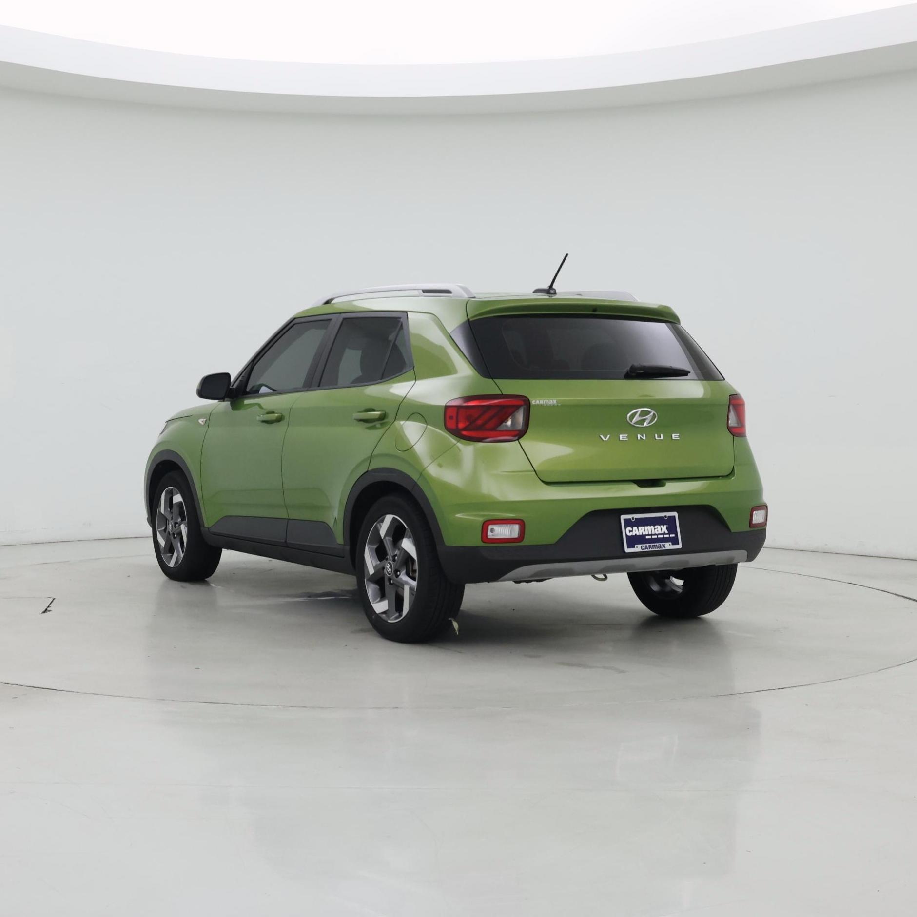 Thumbnail: 2023 Hyundai Venue - 2