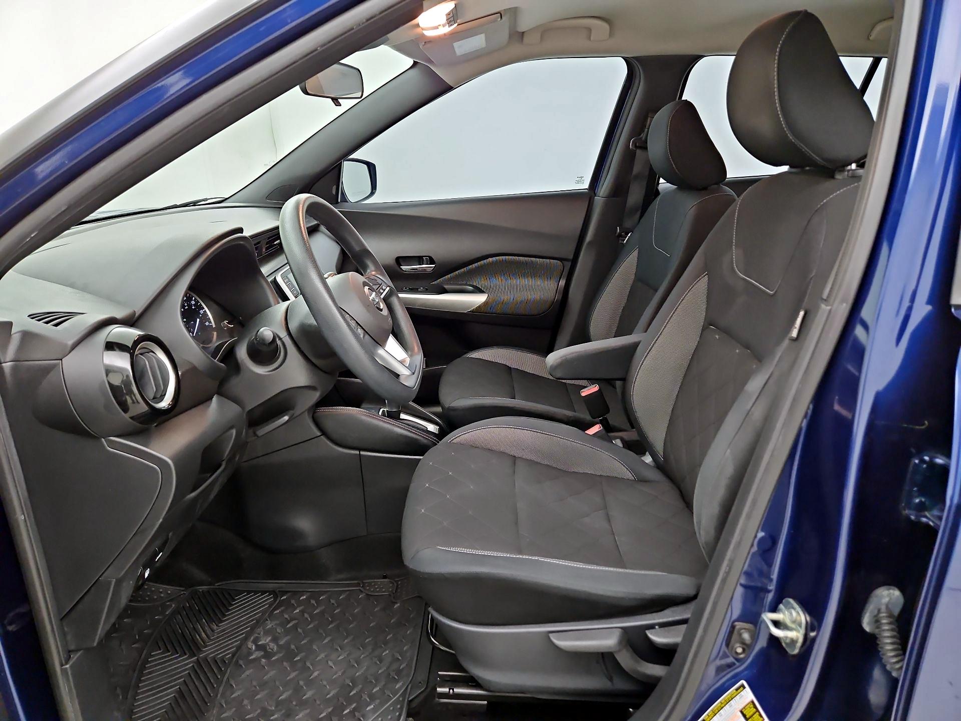 Thumbnail: 2020 Nissan Kicks - 11