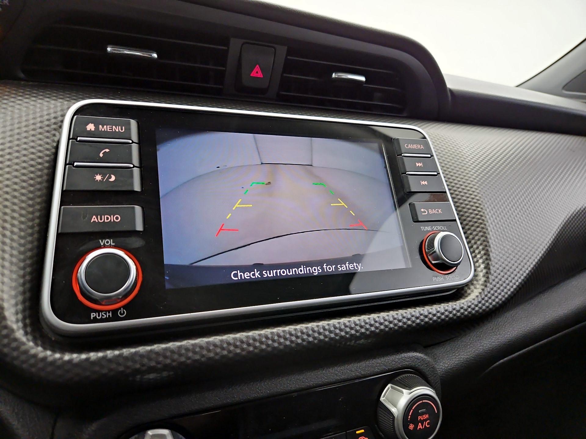 Thumbnail: 2020 Nissan Kicks - 13