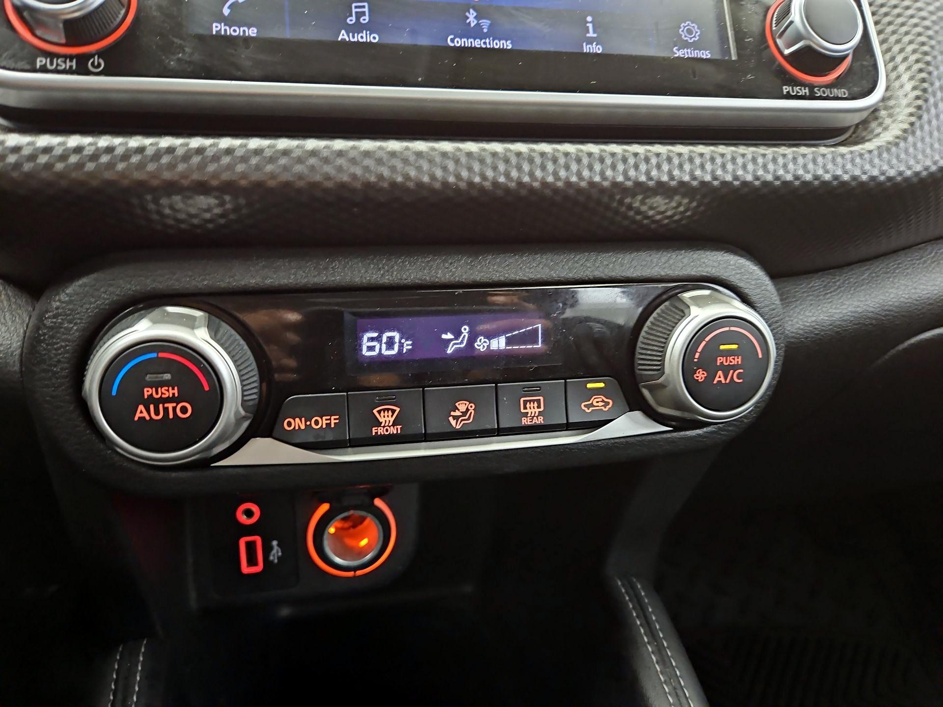 Thumbnail: 2020 Nissan Kicks - 15