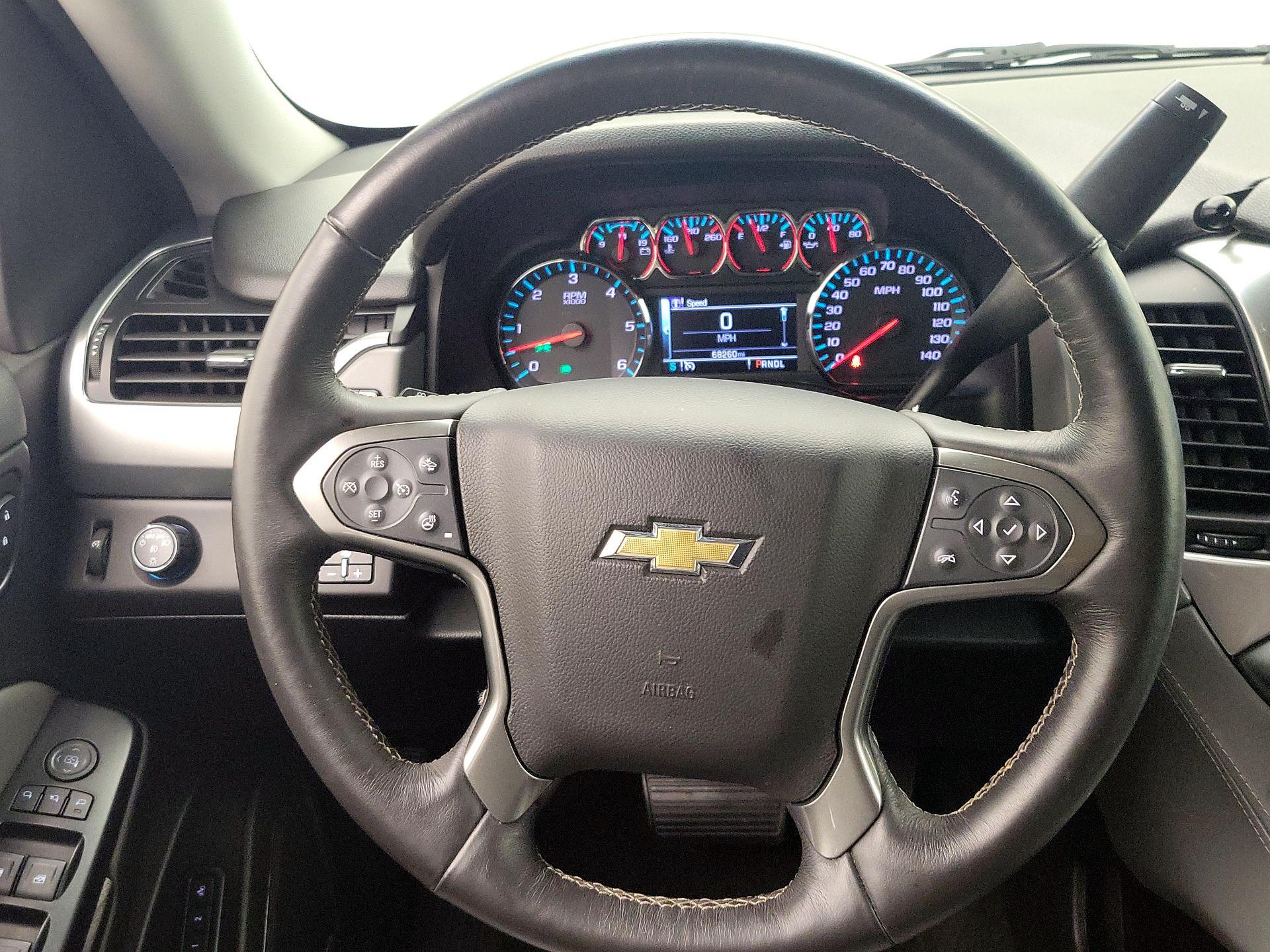 Thumbnail: 2018 Chevrolet Suburban - 10