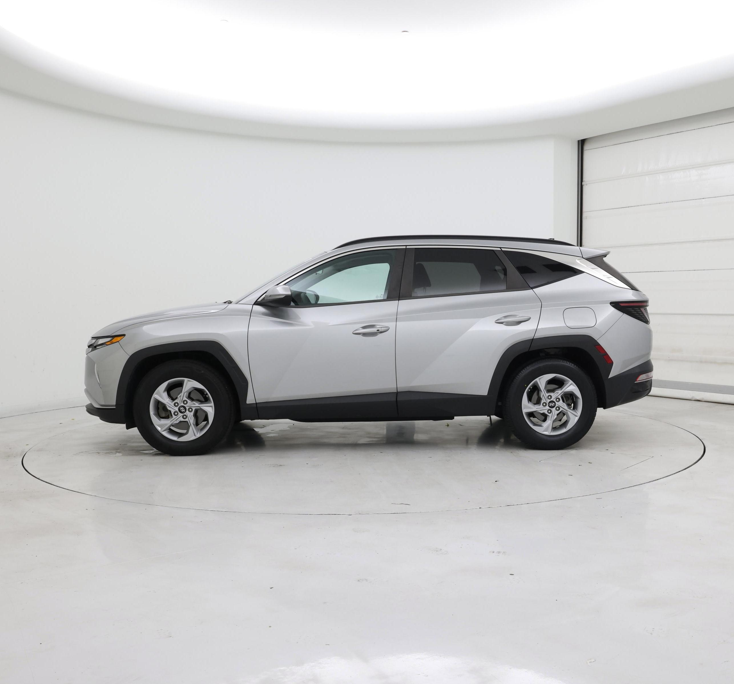 Thumbnail: 2022 Hyundai Tucson - 3