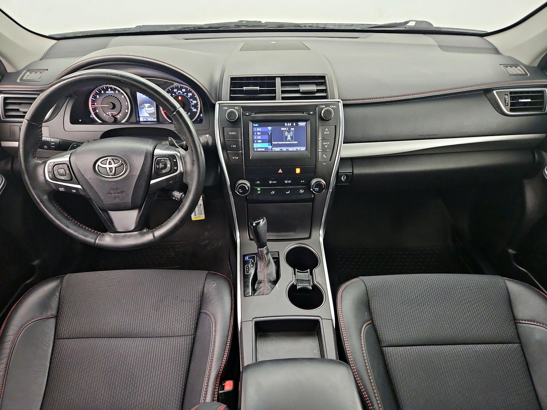 Thumbnail: 2016 Toyota Camry - 9