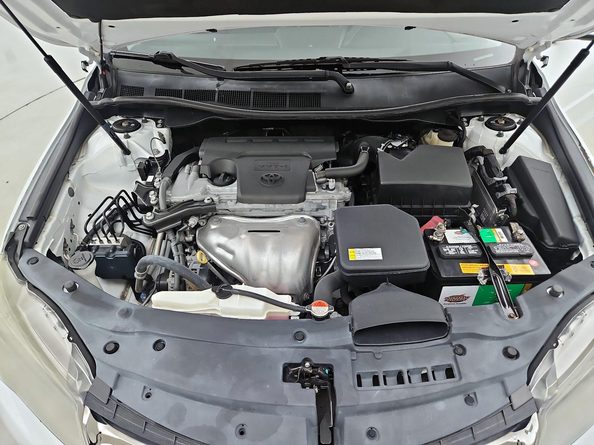 Thumbnail: 2016 Toyota Camry - 20