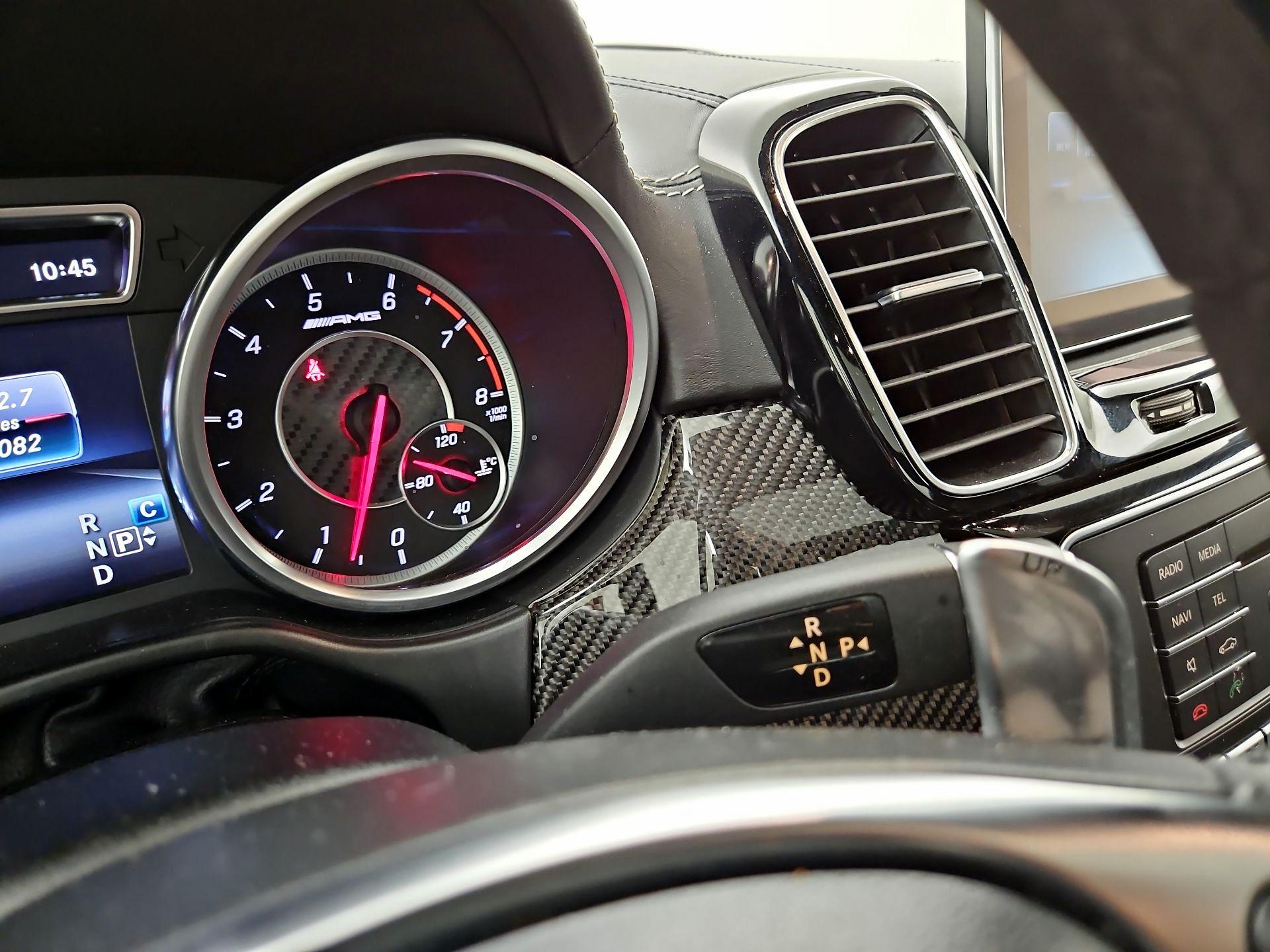 Thumbnail: 2016 Mercedes-Benz GL-Class - 17