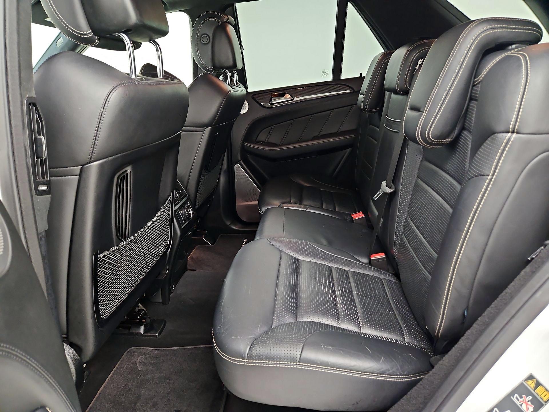 Thumbnail: 2016 Mercedes-Benz GL-Class - 20