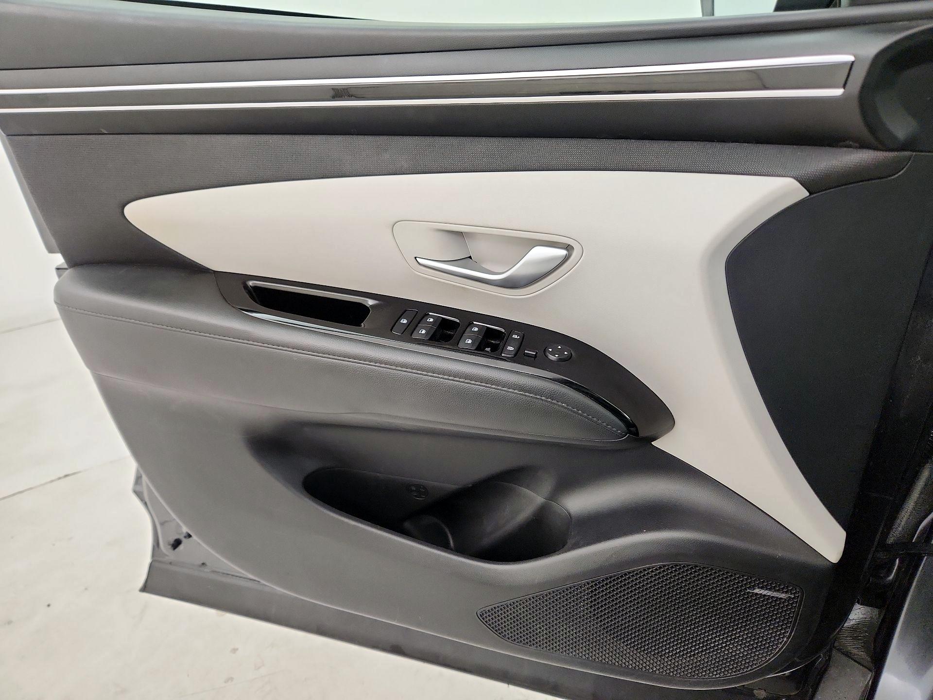 Thumbnail: 2022 Hyundai Tucson - 12