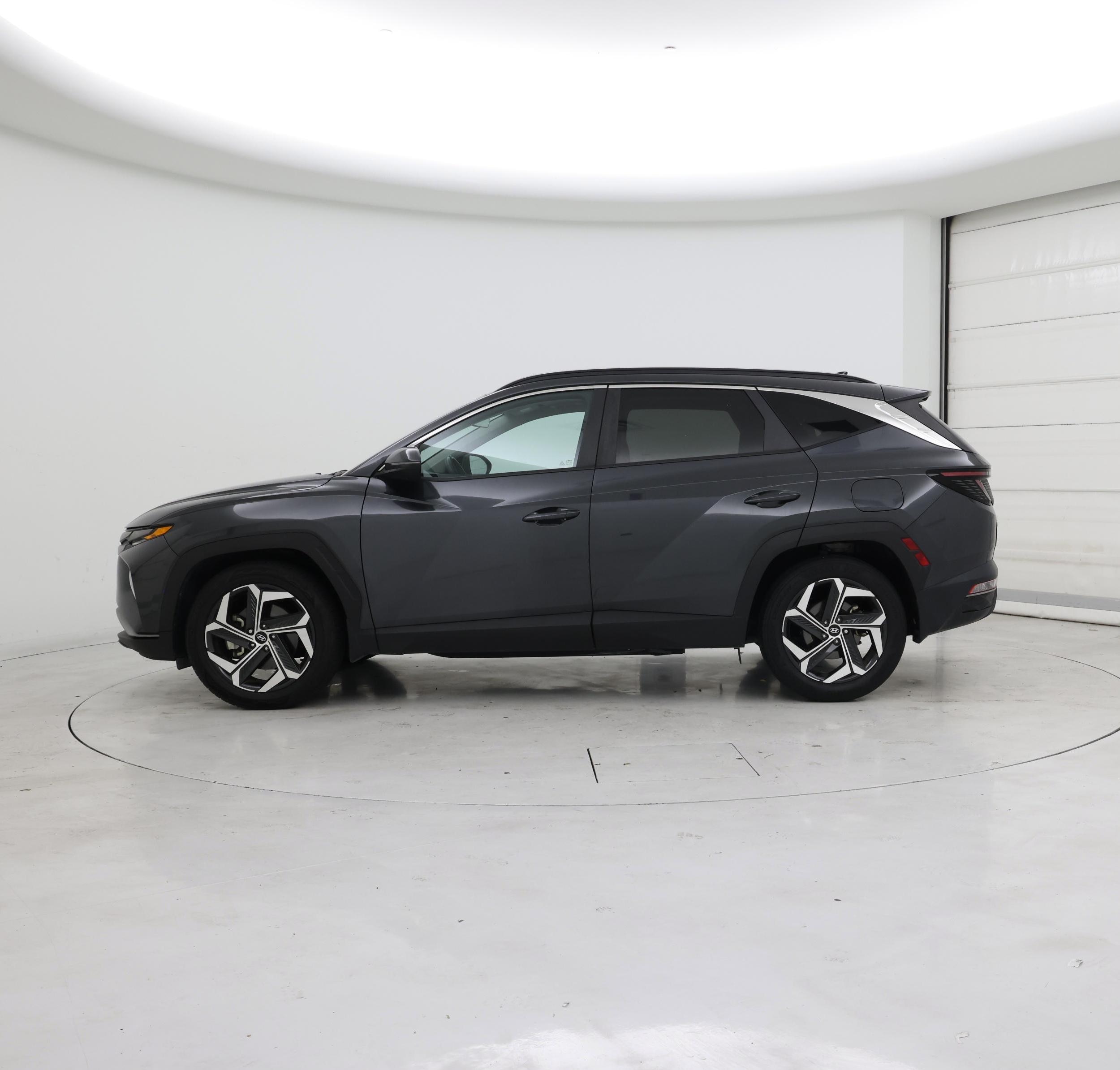 Thumbnail: 2022 Hyundai Tucson - 3