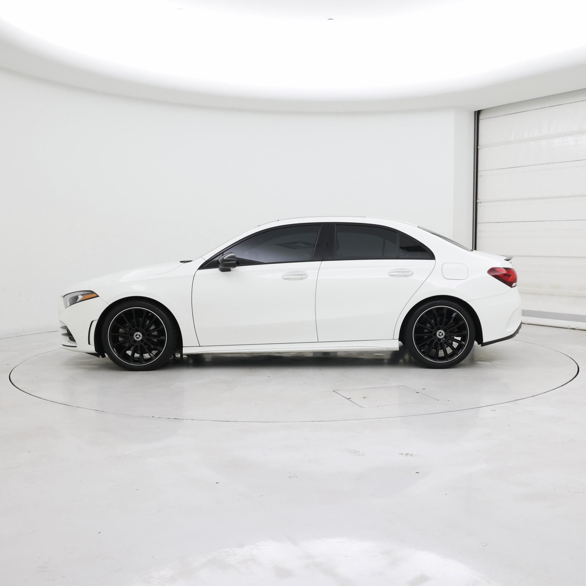 Thumbnail: 2022 Mercedes-Benz A-Class - 3