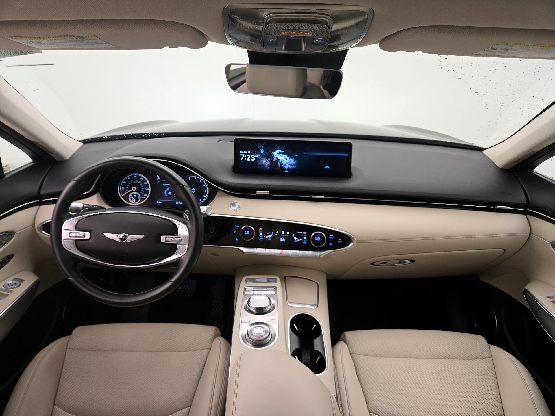 Thumbnail: 2022 Genesis GV70 - 9