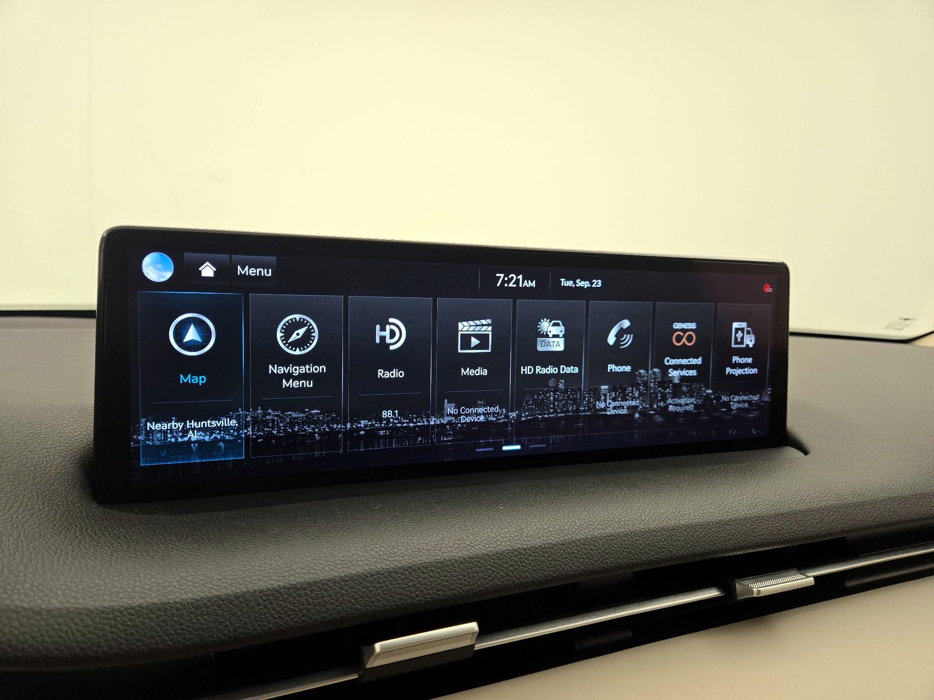 Thumbnail: 2022 Genesis GV70 - 16