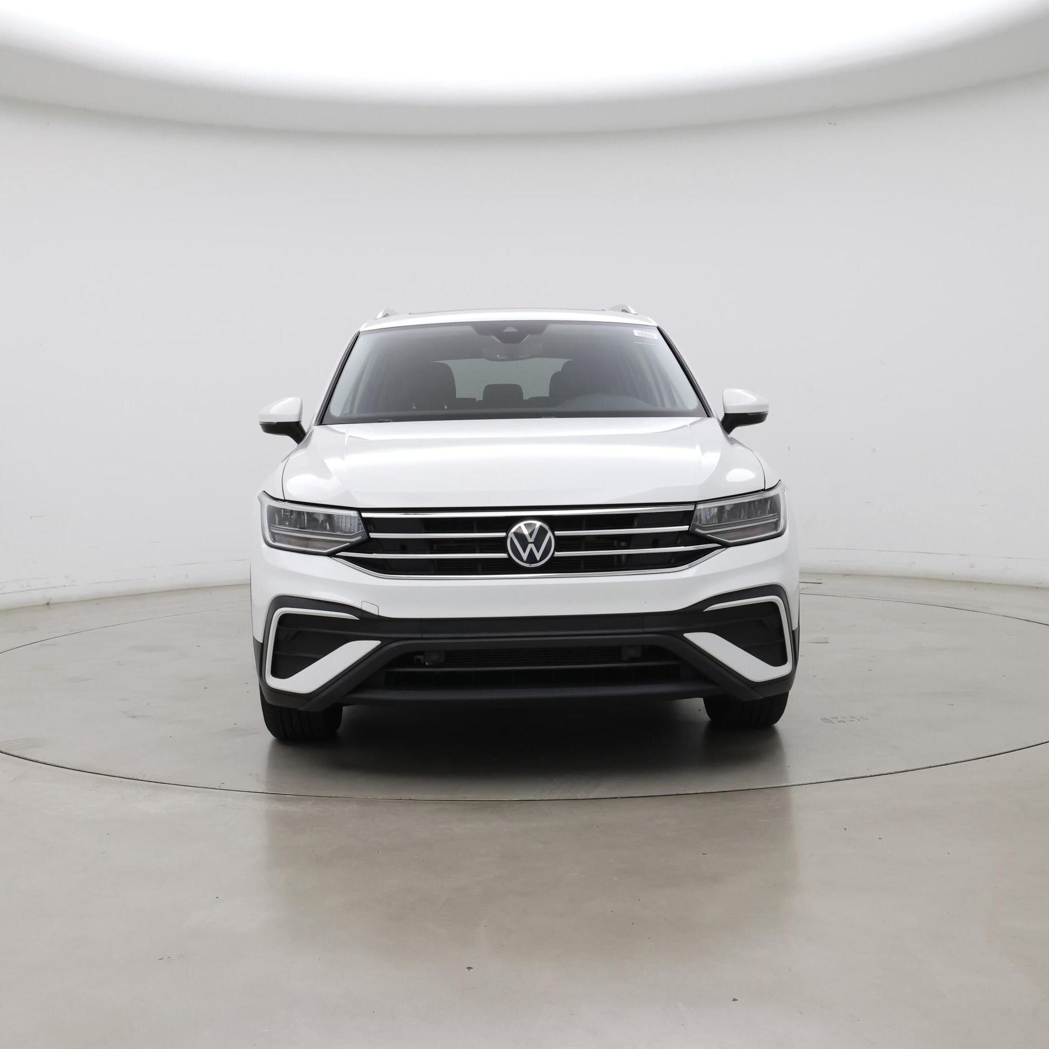 Thumbnail: 2022 Volkswagen Tiguan - 5