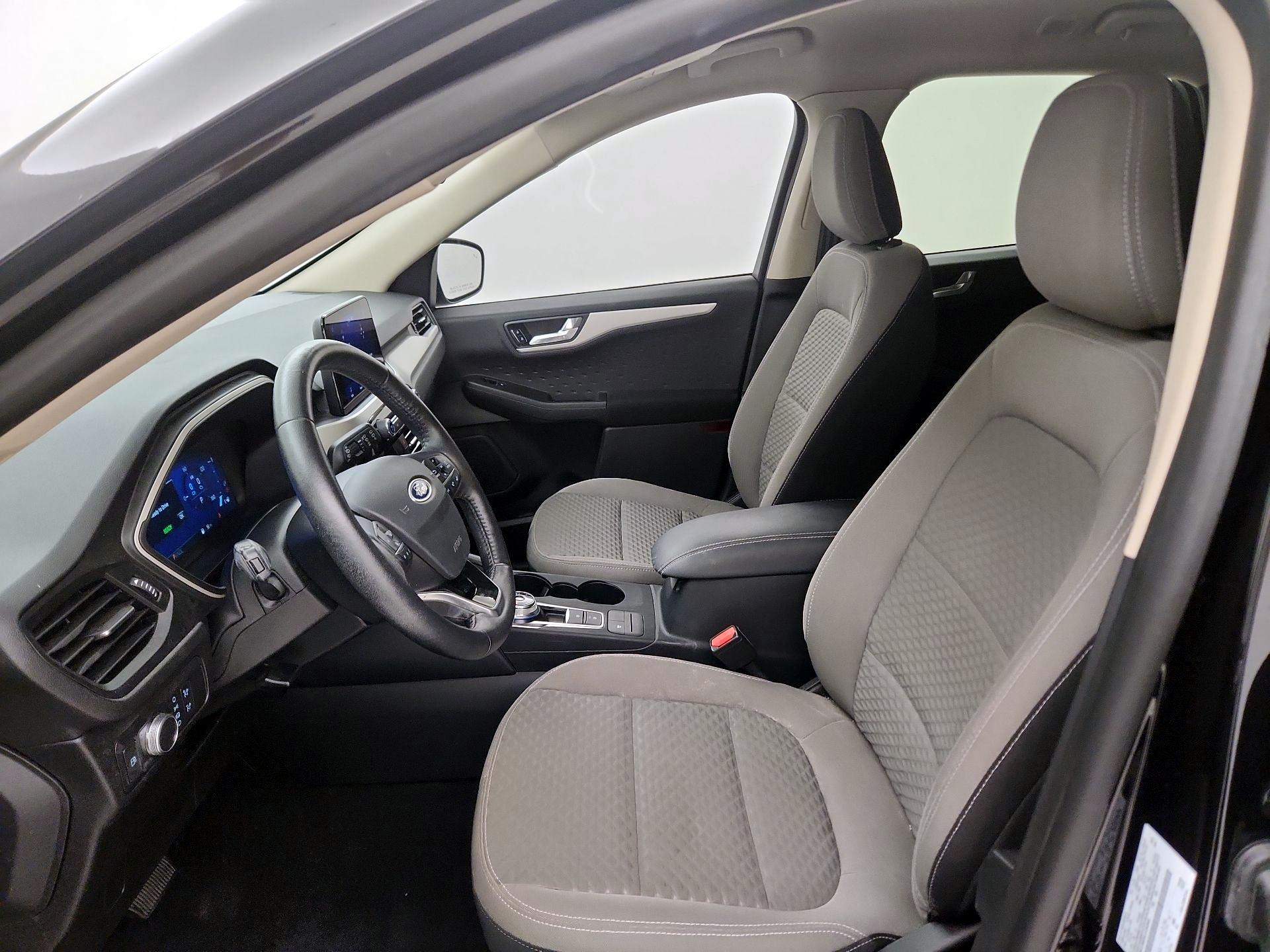 Thumbnail: 2020 Ford Escape - 11