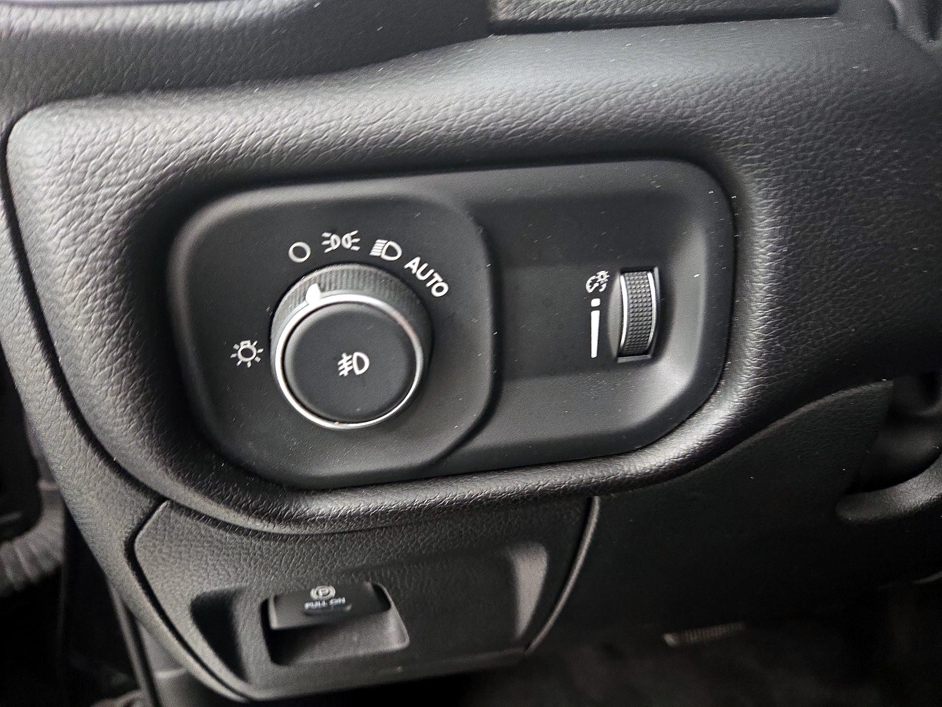 Thumbnail: 2023 RAM 1500 - 13