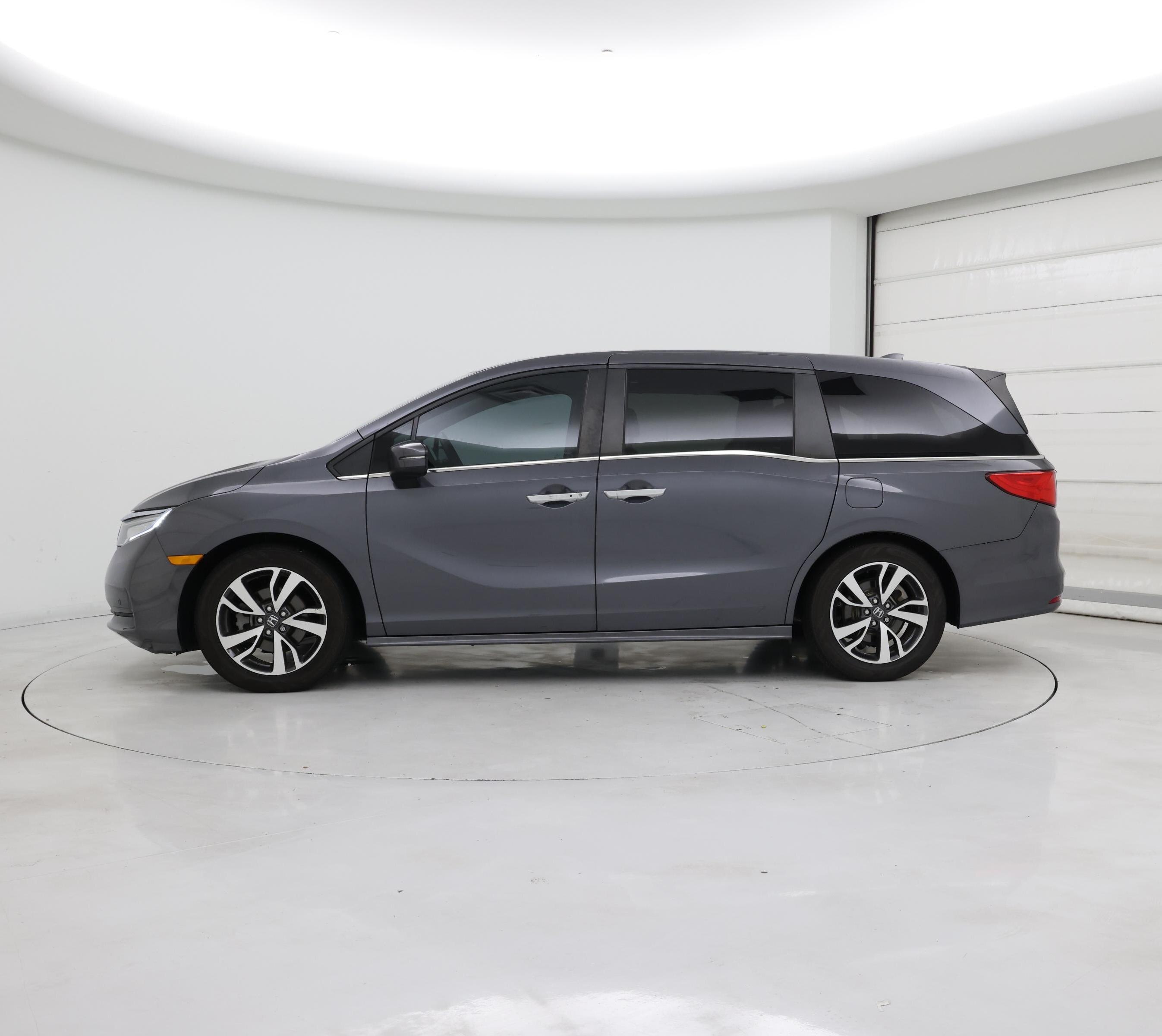 Thumbnail: 2023 Honda Odyssey - 3