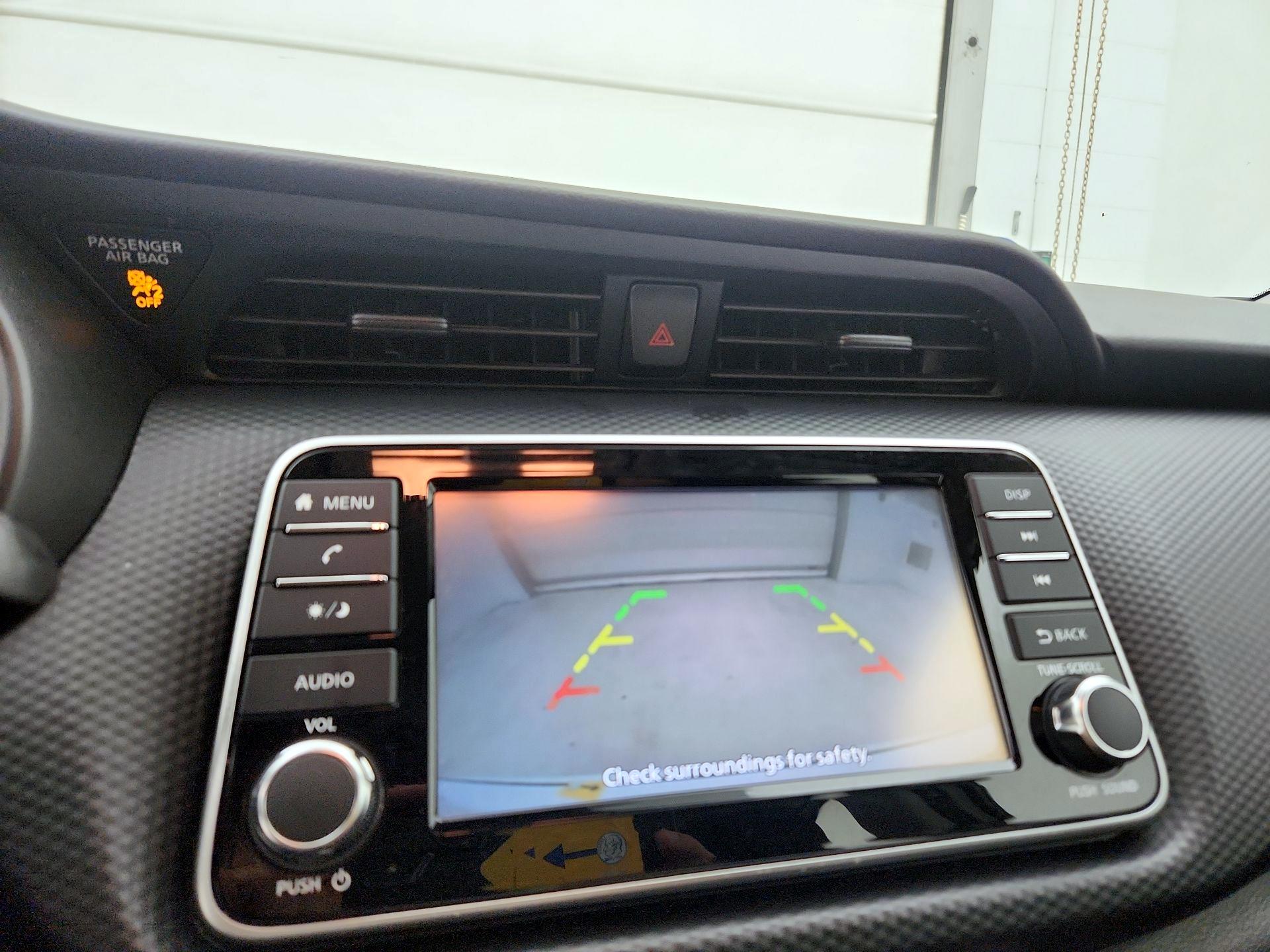 Thumbnail: 2021 Nissan Kicks - 14