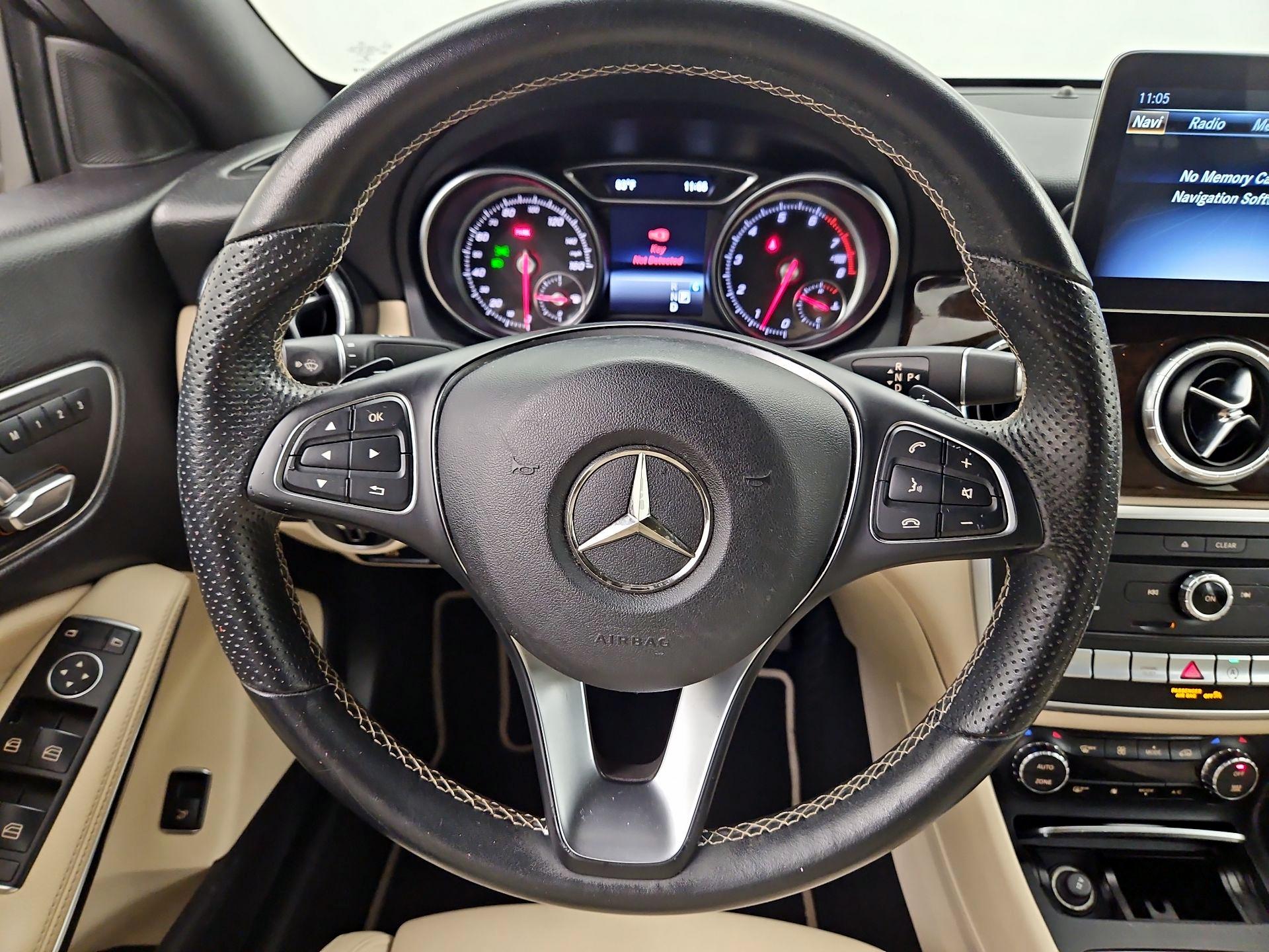 Thumbnail: 2019 Mercedes-Benz CLA - 10