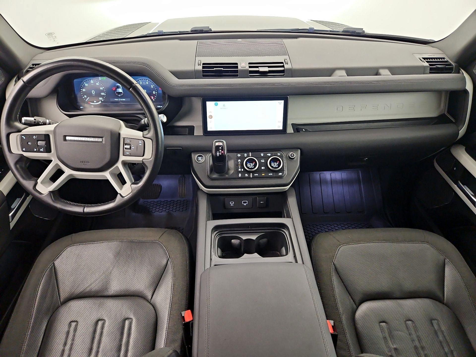 Thumbnail: 2020 Land Rover Defender - 9