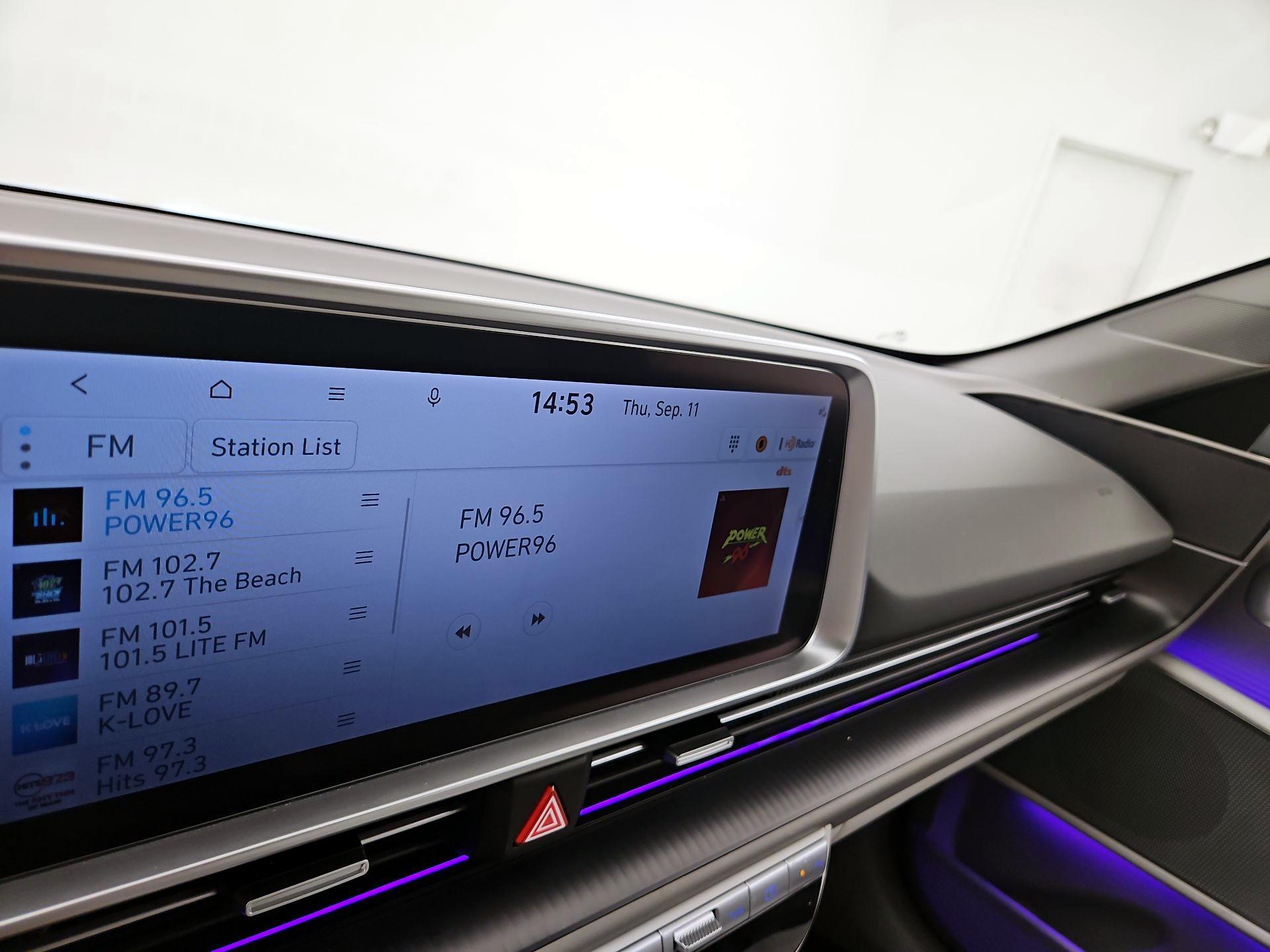Thumbnail: 2023 Hyundai Ioniq 6 - 16
