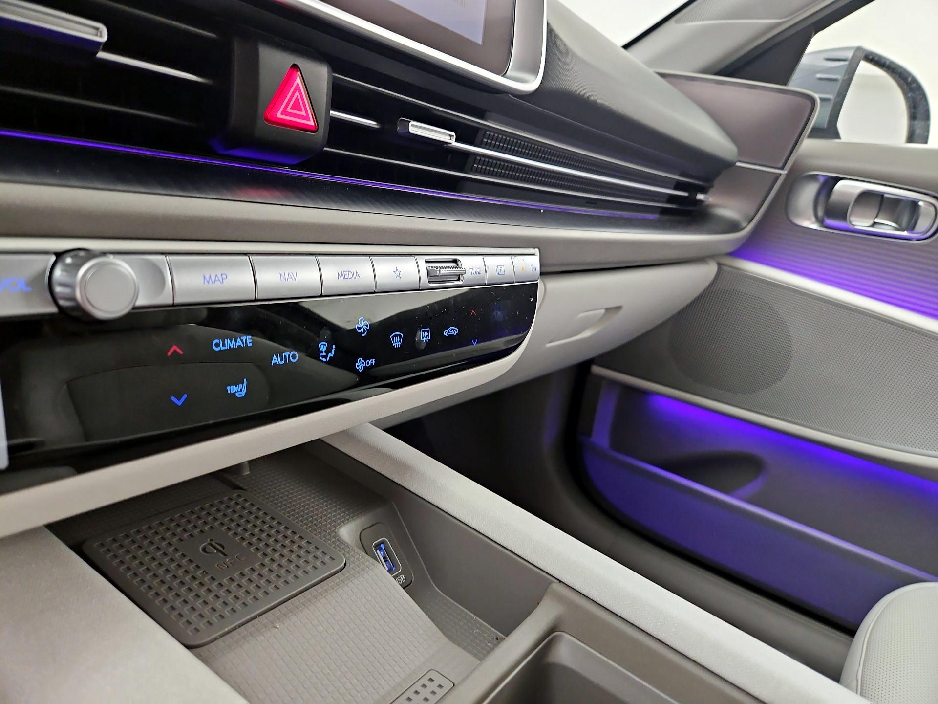 Thumbnail: 2023 Hyundai Ioniq 6 - 17