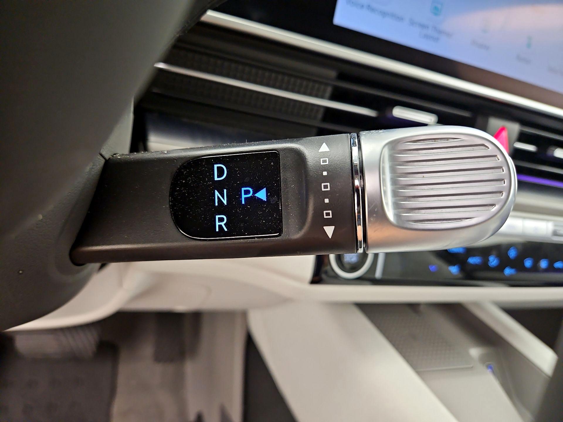Thumbnail: 2023 Hyundai Ioniq 6 - 18