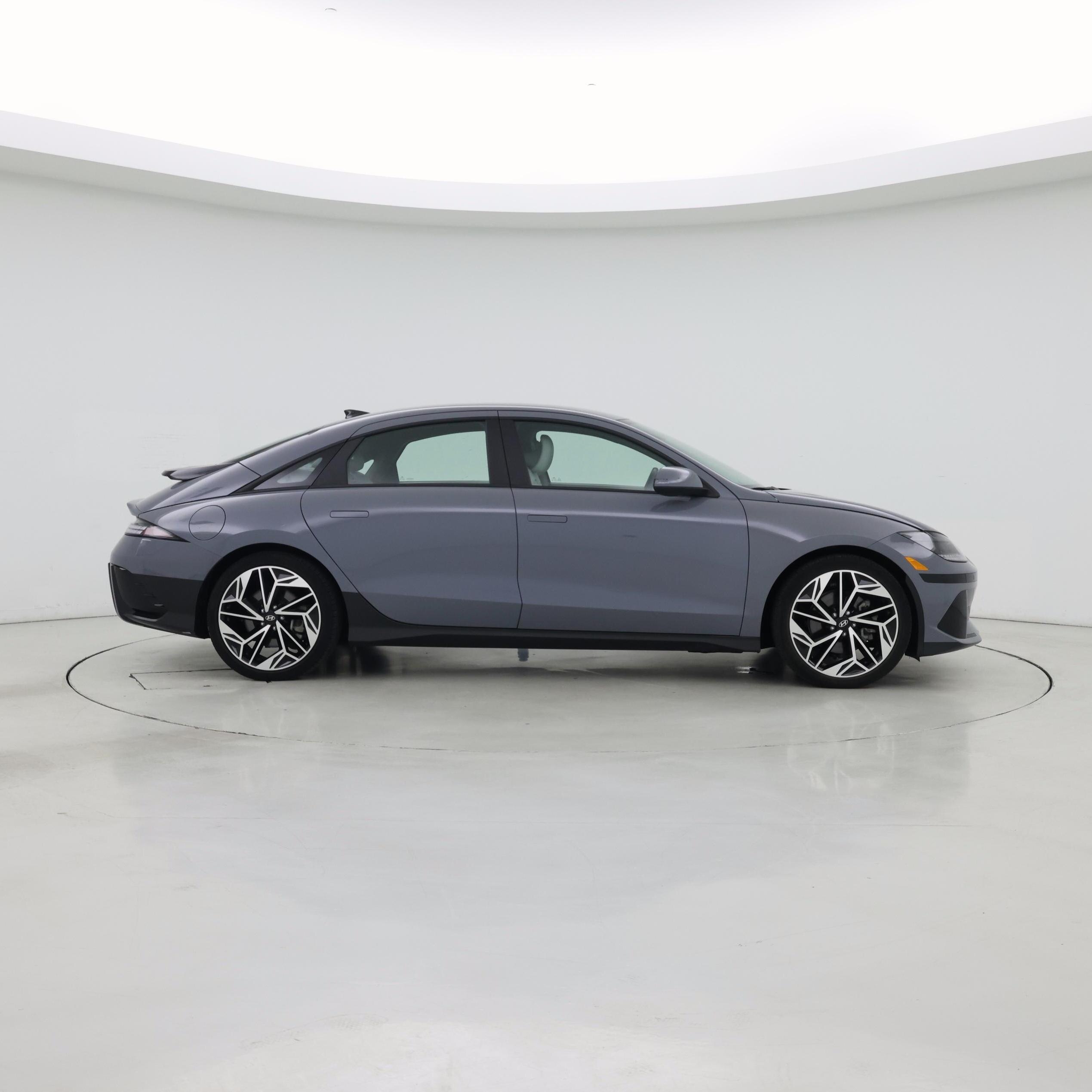 Thumbnail: 2023 Hyundai Ioniq 6 - 7