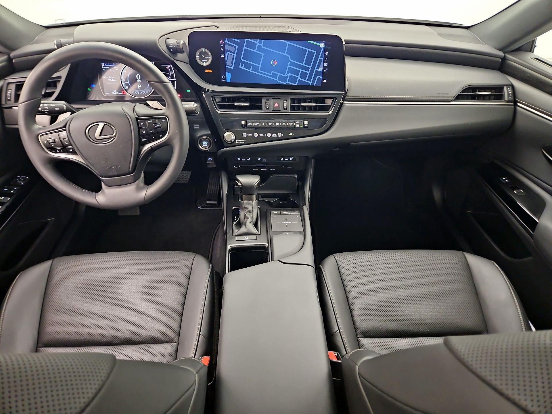 Thumbnail: 2022 Lexus ES - 9