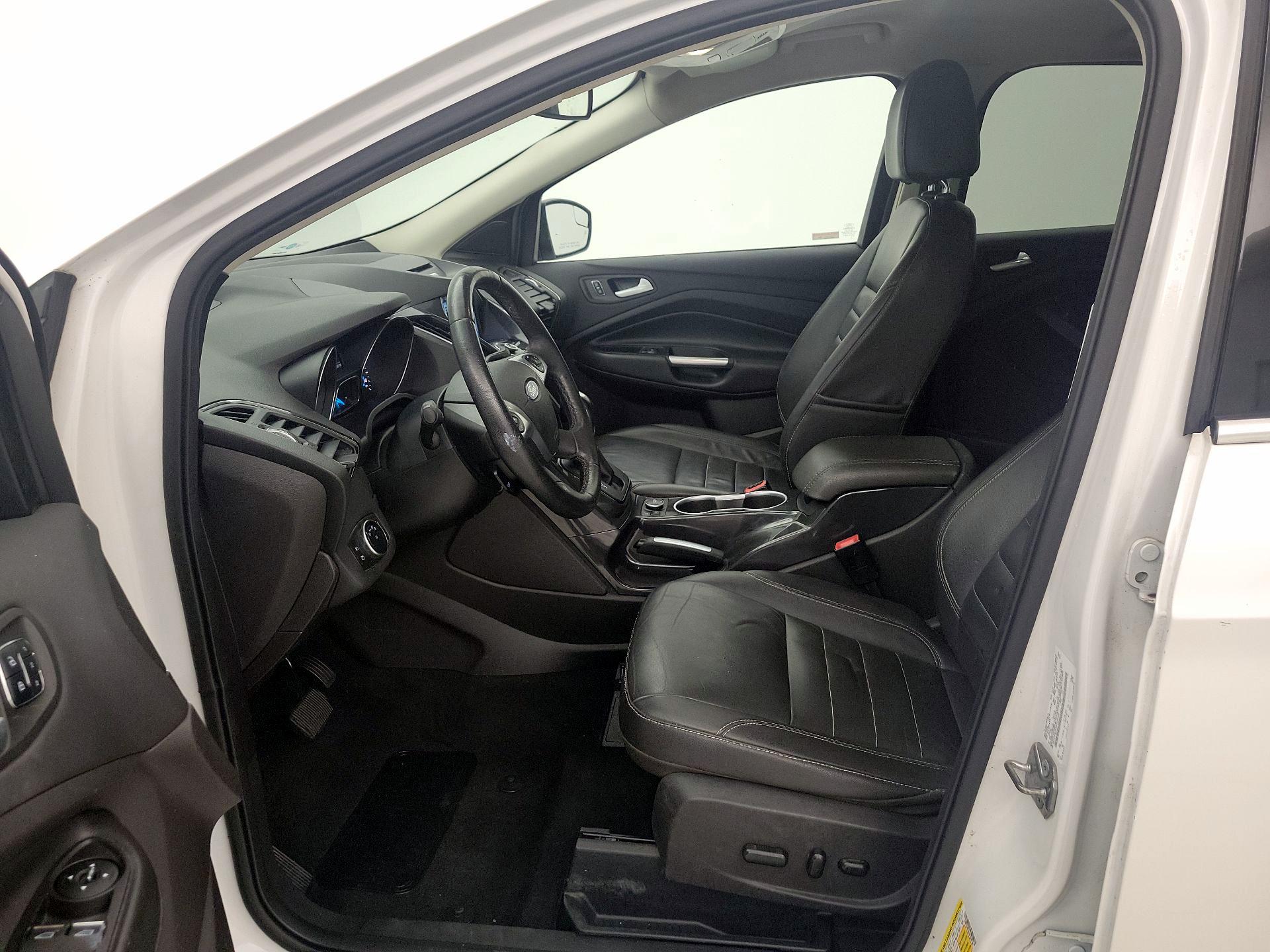 Thumbnail: 2016 Ford Escape - 11