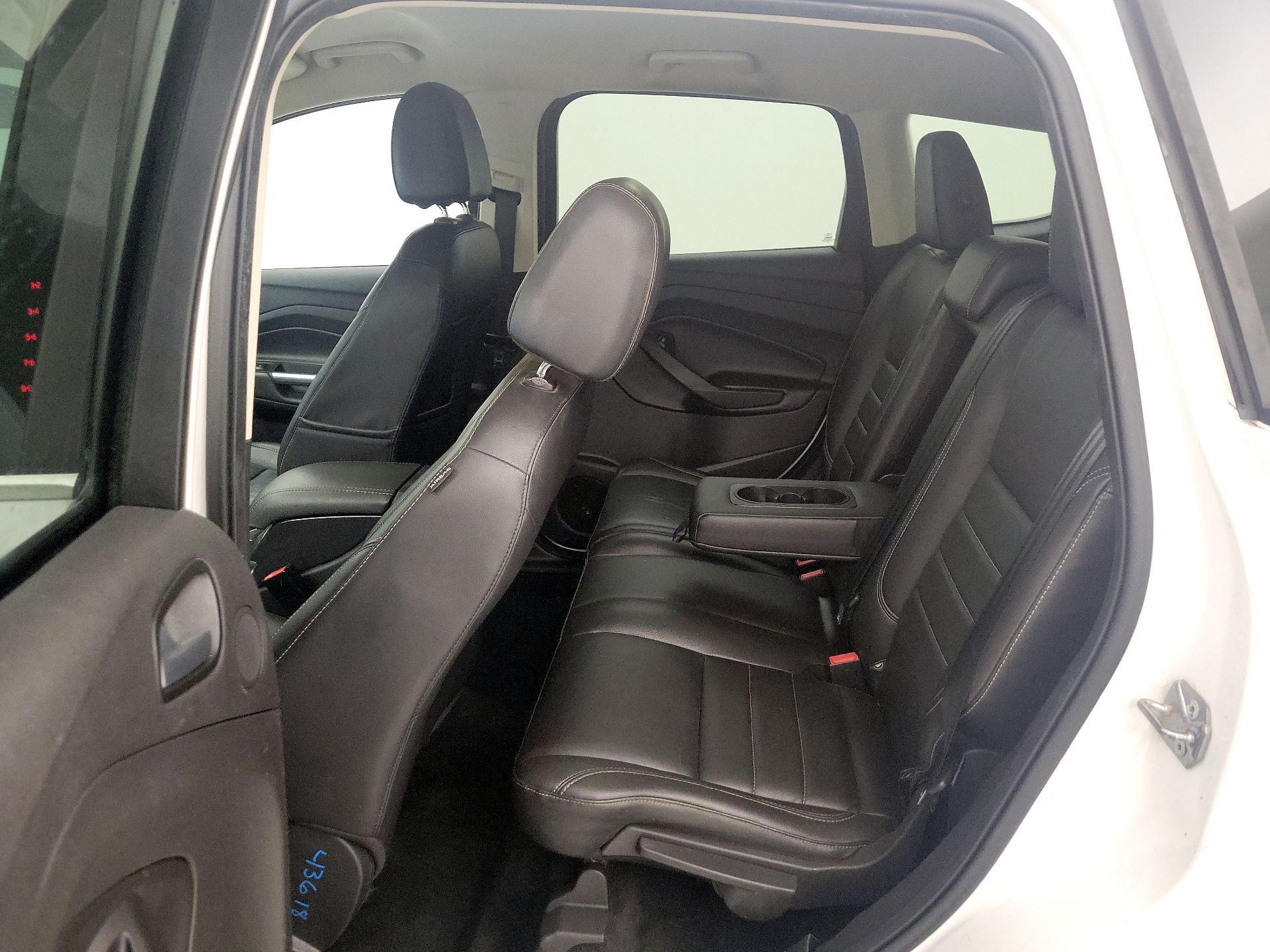 Thumbnail: 2016 Ford Escape - 19