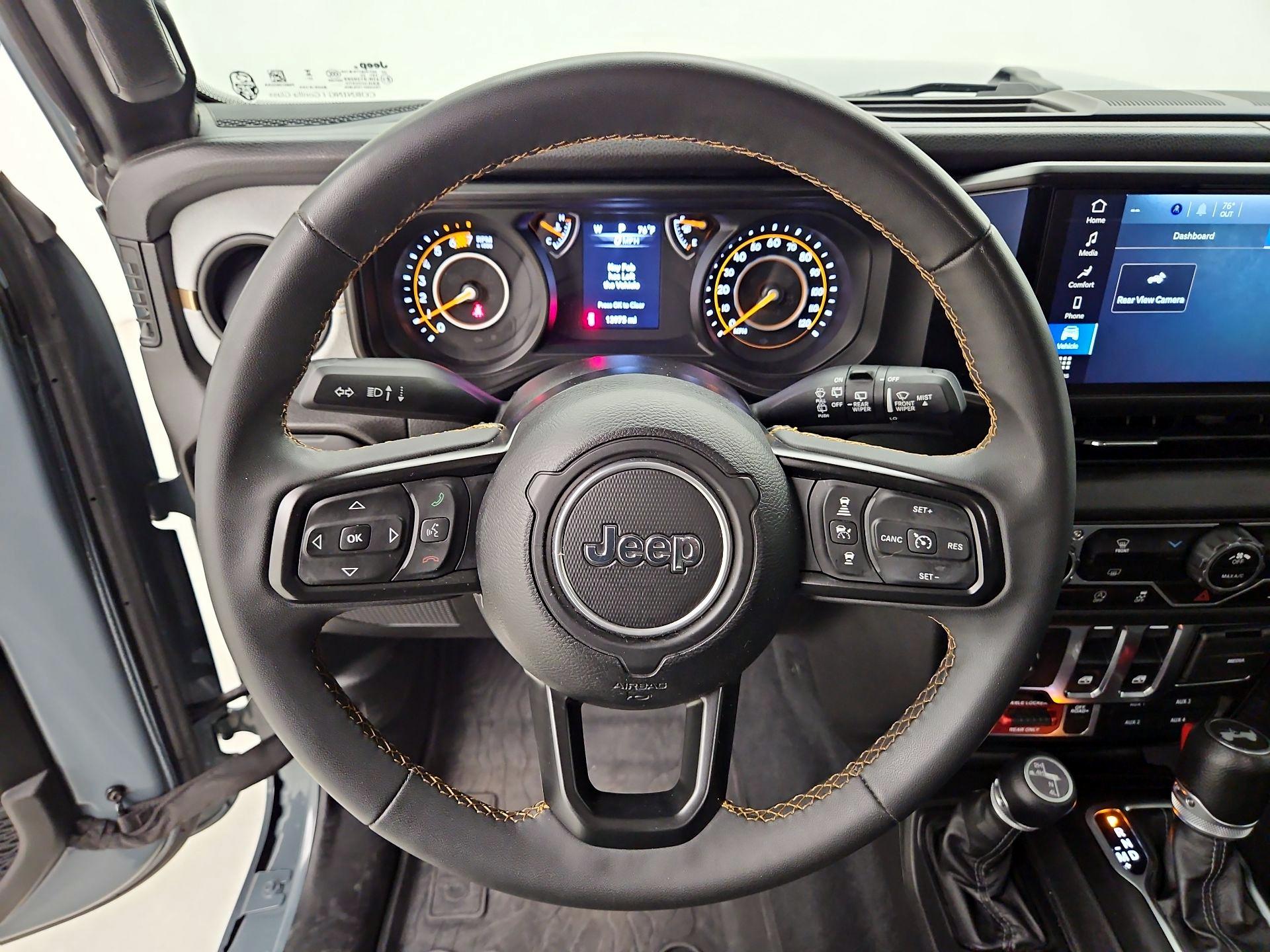 Thumbnail: 2024 Jeep Wrangler - 10