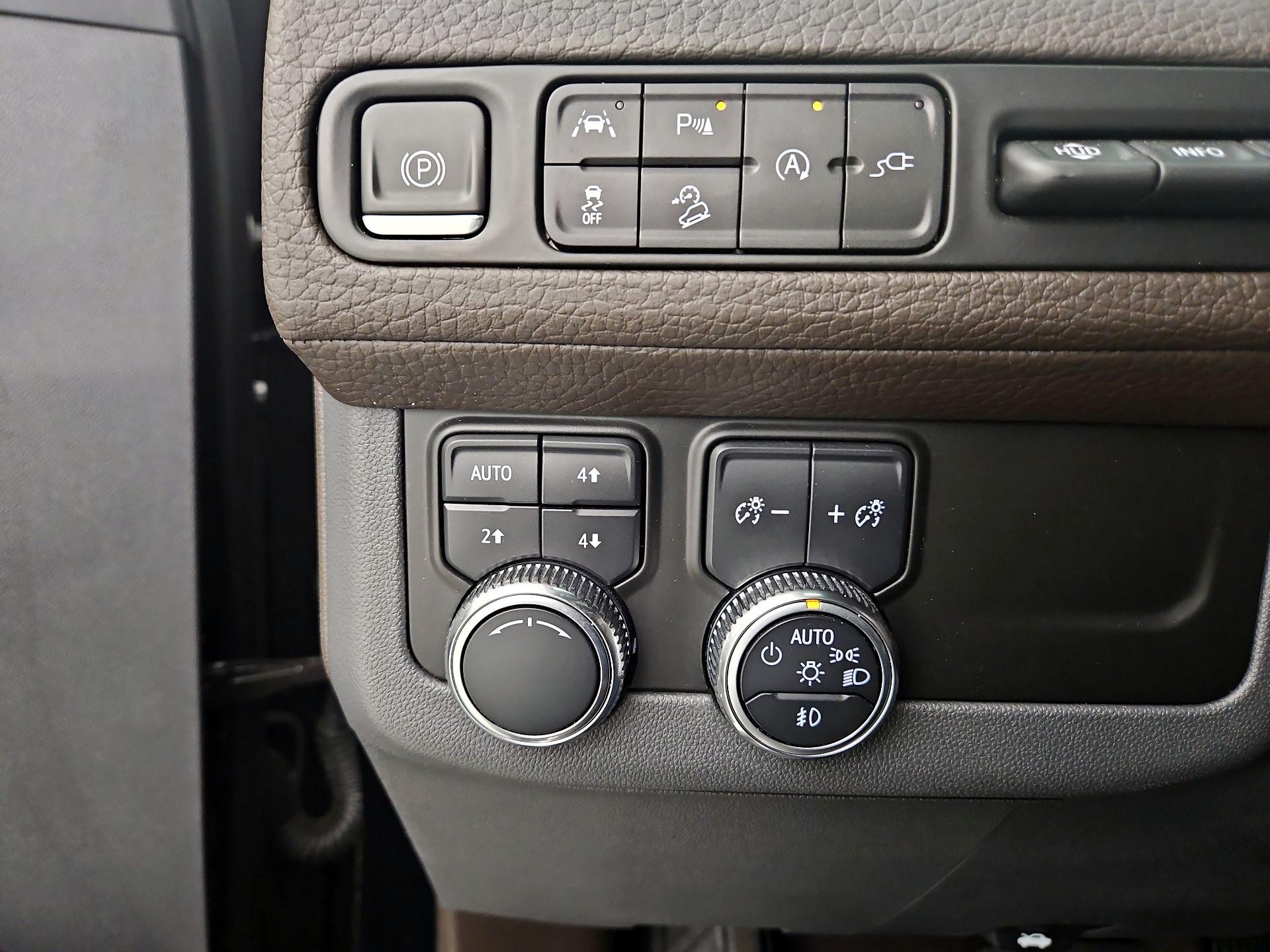 Thumbnail: 2021 GMC Yukon - 13