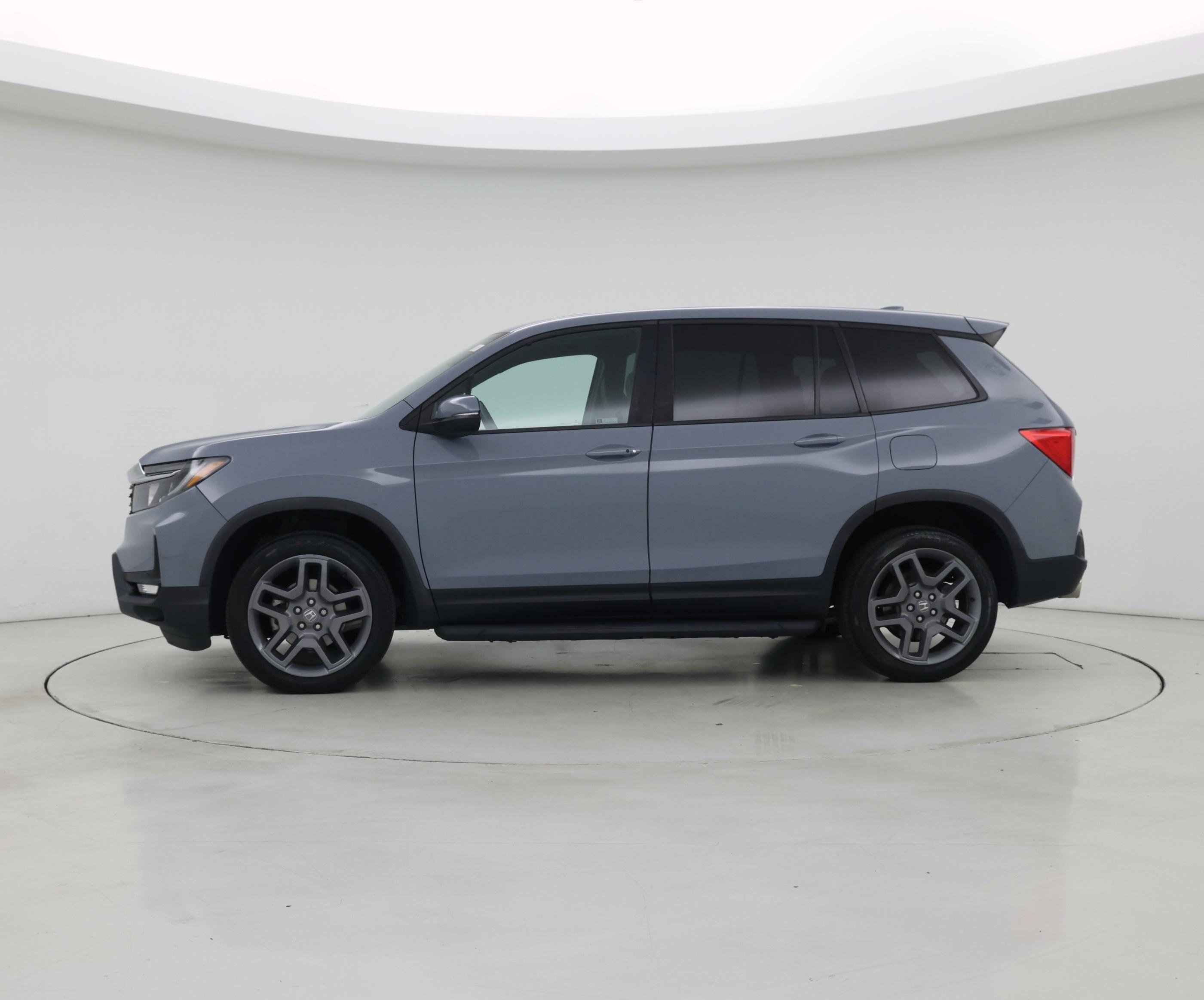 Thumbnail: 2023 Honda Passport - 3
