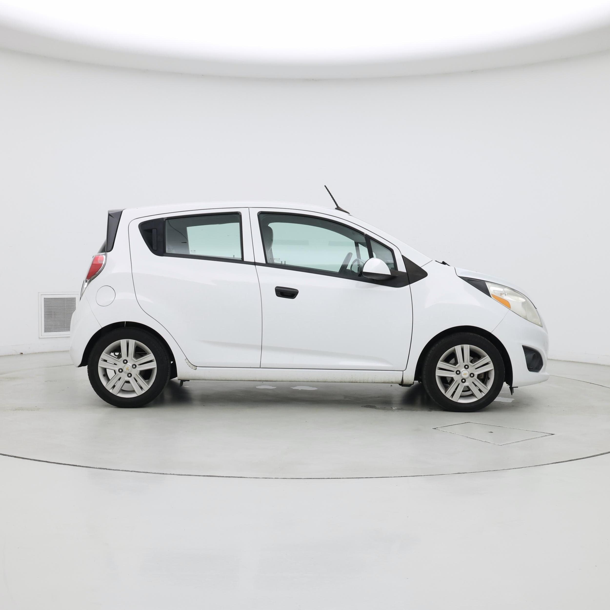 Thumbnail: 2014 Chevrolet Spark - 7