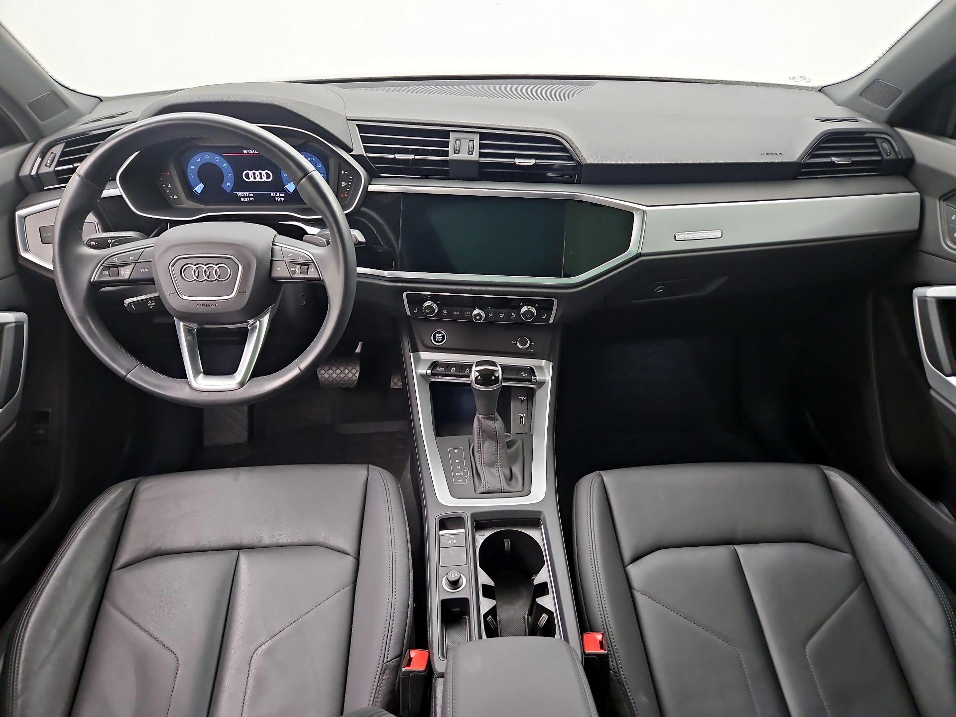 Thumbnail: 2021 Audi Q3 - 9