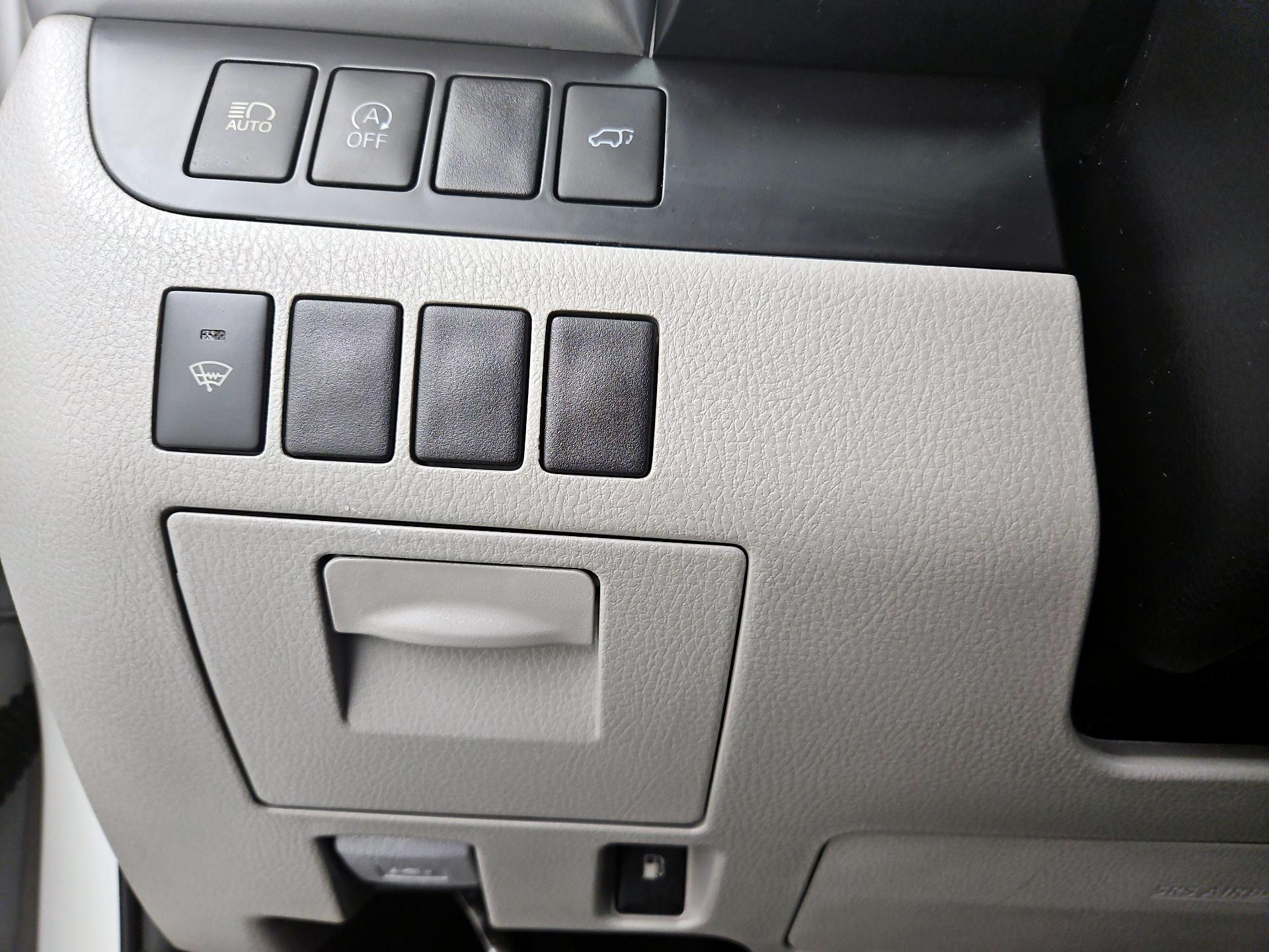 Thumbnail: 2019 Toyota Highlander - 13