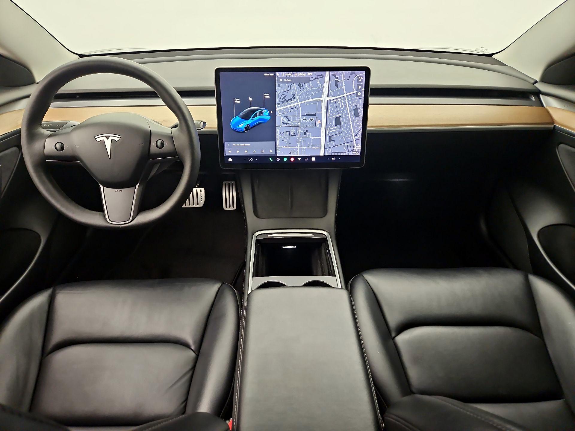 Thumbnail: 2021 Tesla Model 3 - 9