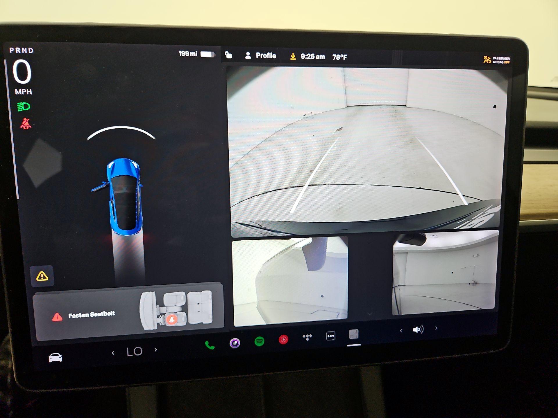 Thumbnail: 2021 Tesla Model 3 - 15